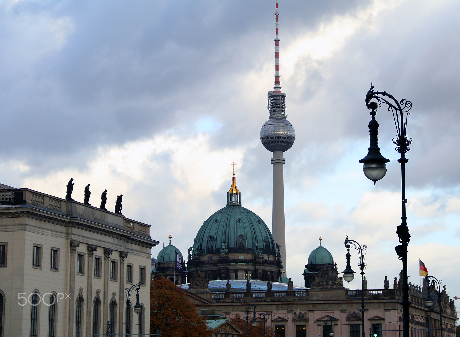 Canon EF-S 18-135mm F3.5-5.6 IS sample photo. Berlin photography