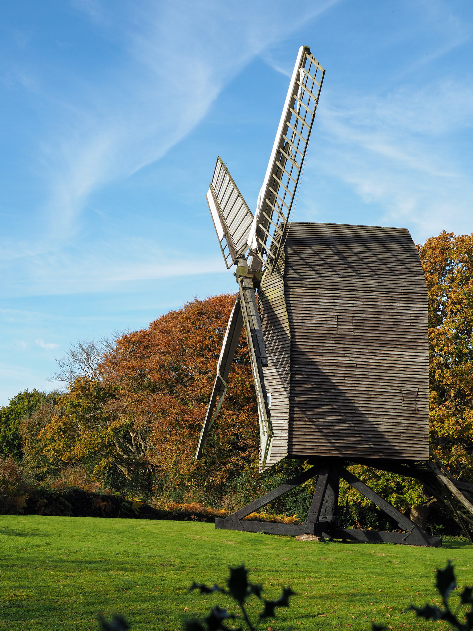 Olympus PEN-F + Olympus M.Zuiko Digital 25mm F1.8 sample photo. View of nutley windmill in the ashdown forest photography