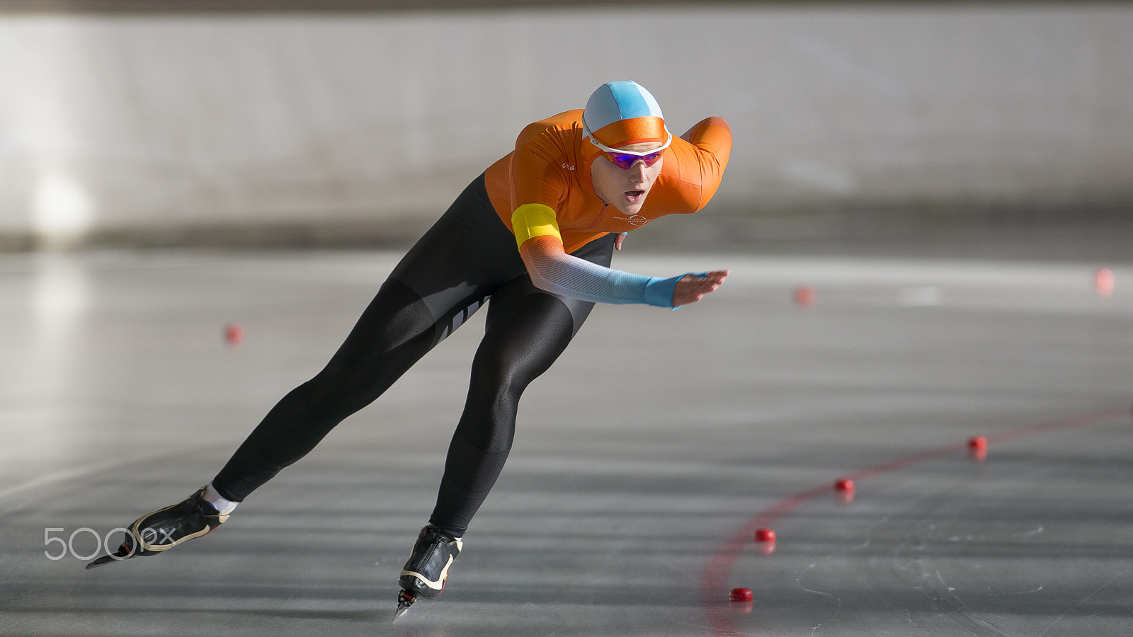 Nikon AF-S Nikkor 300mm F2.8G ED VR II sample photo. Speed skating photography