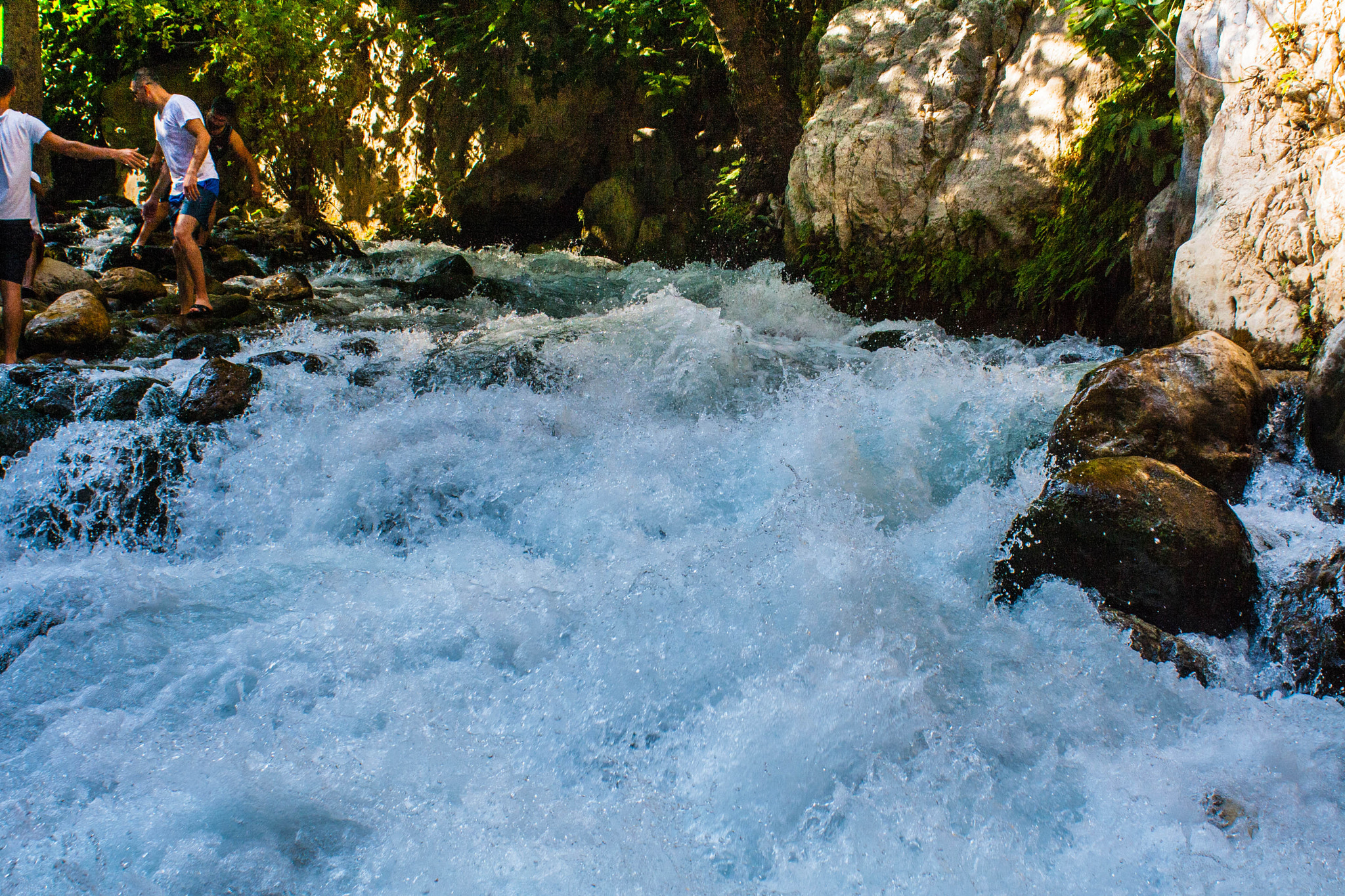Canon EF 28-80mm f/3.5-5.6 sample photo. Fluss photography