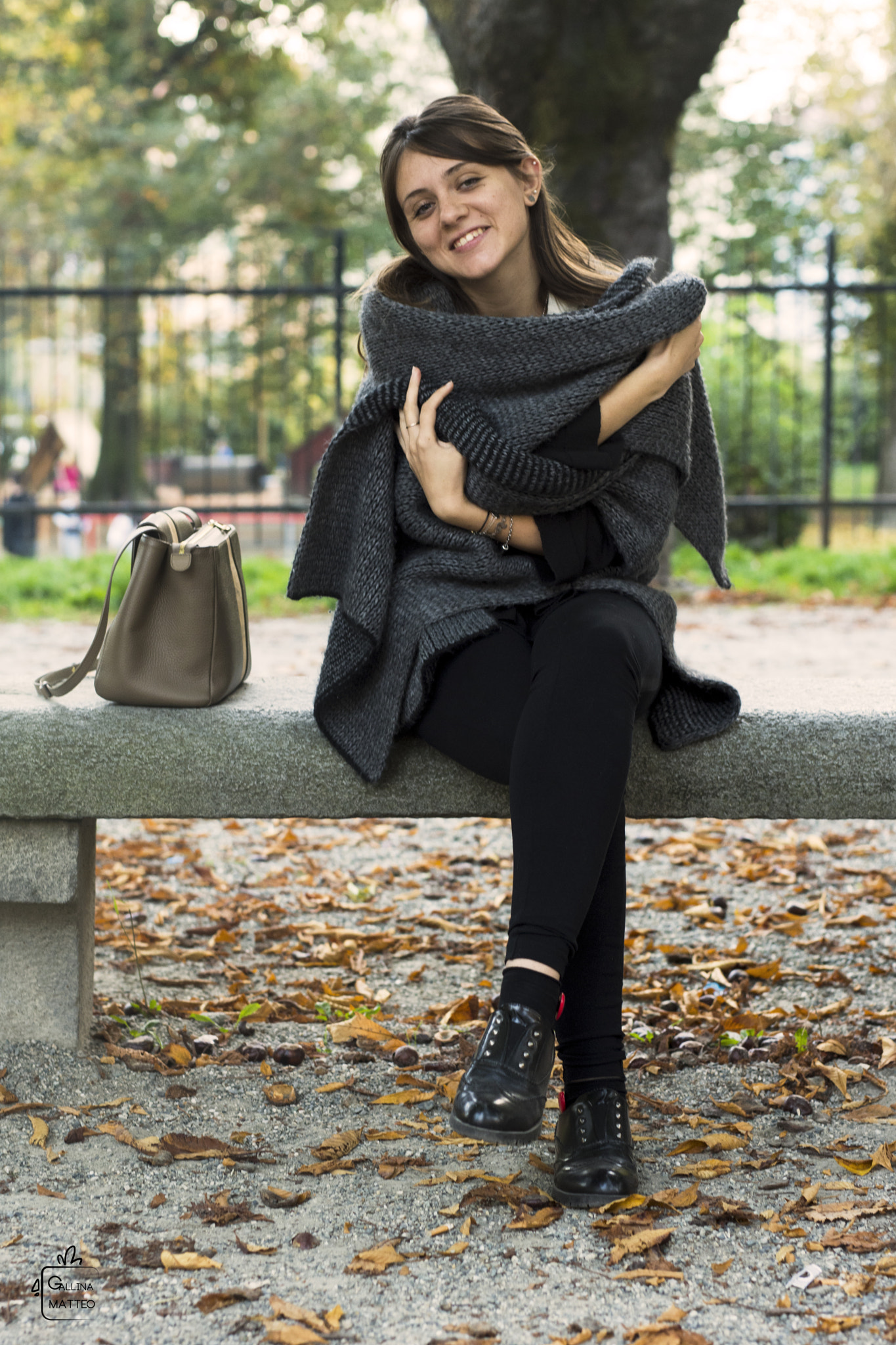 Nikon D7200 + Sigma 50mm F1.4 DG HSM Art sample photo. Free hugs photography