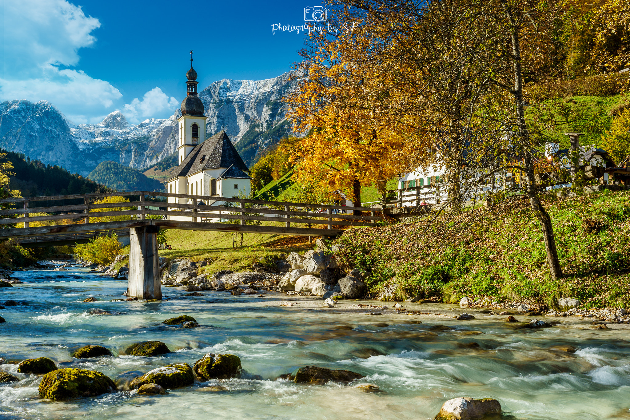 Sony a7 II + Tamron 18-270mm F3.5-6.3 Di II PZD sample photo. Autumn in good old bavaria photography