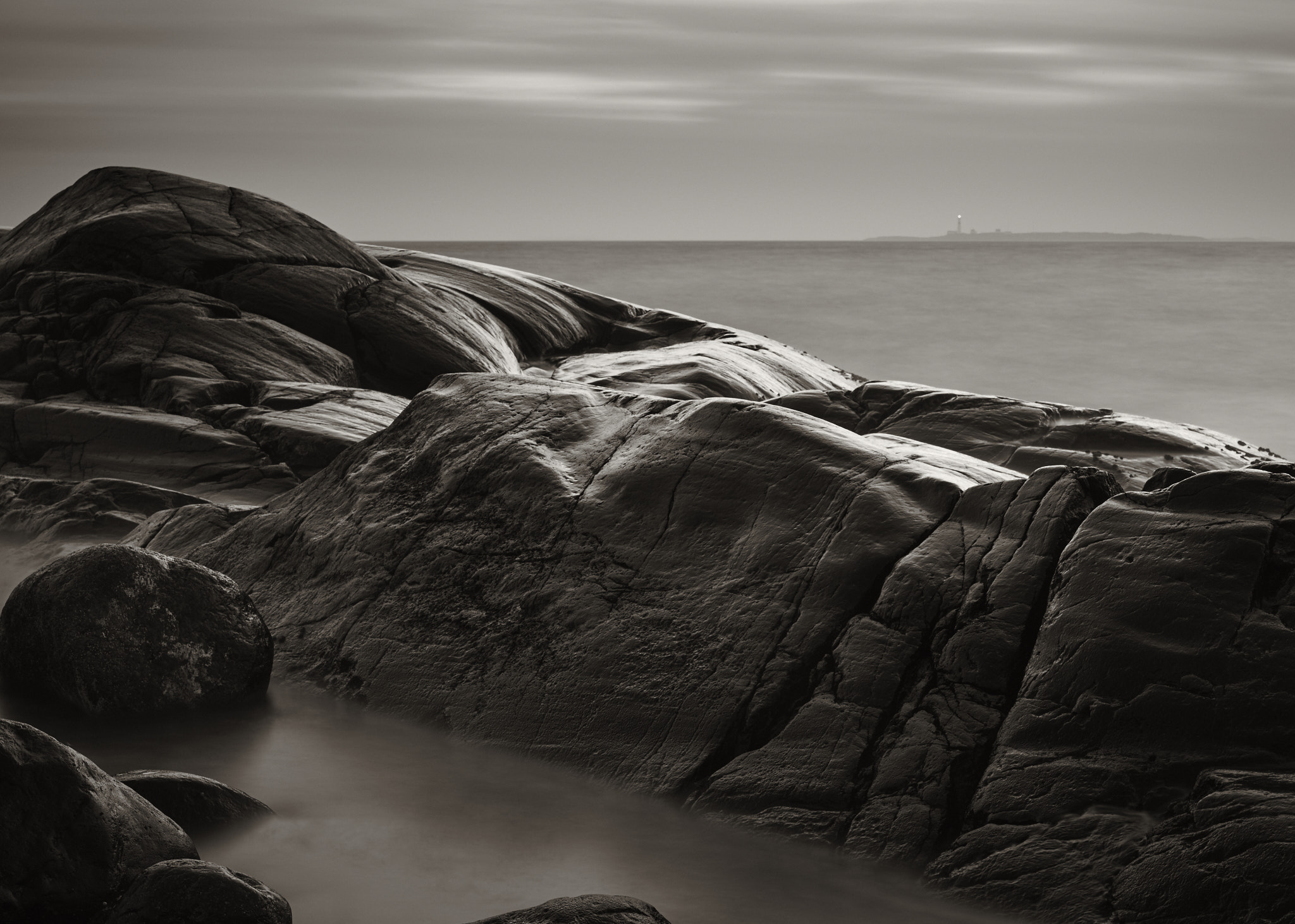 Leica S (TYP 006) + Summarit-S 70 sample photo. Torungen lighthouse photography