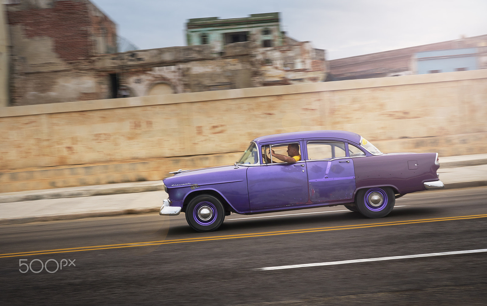 Sony ILCA-77M2 sample photo. La havane - extract of lavender photography