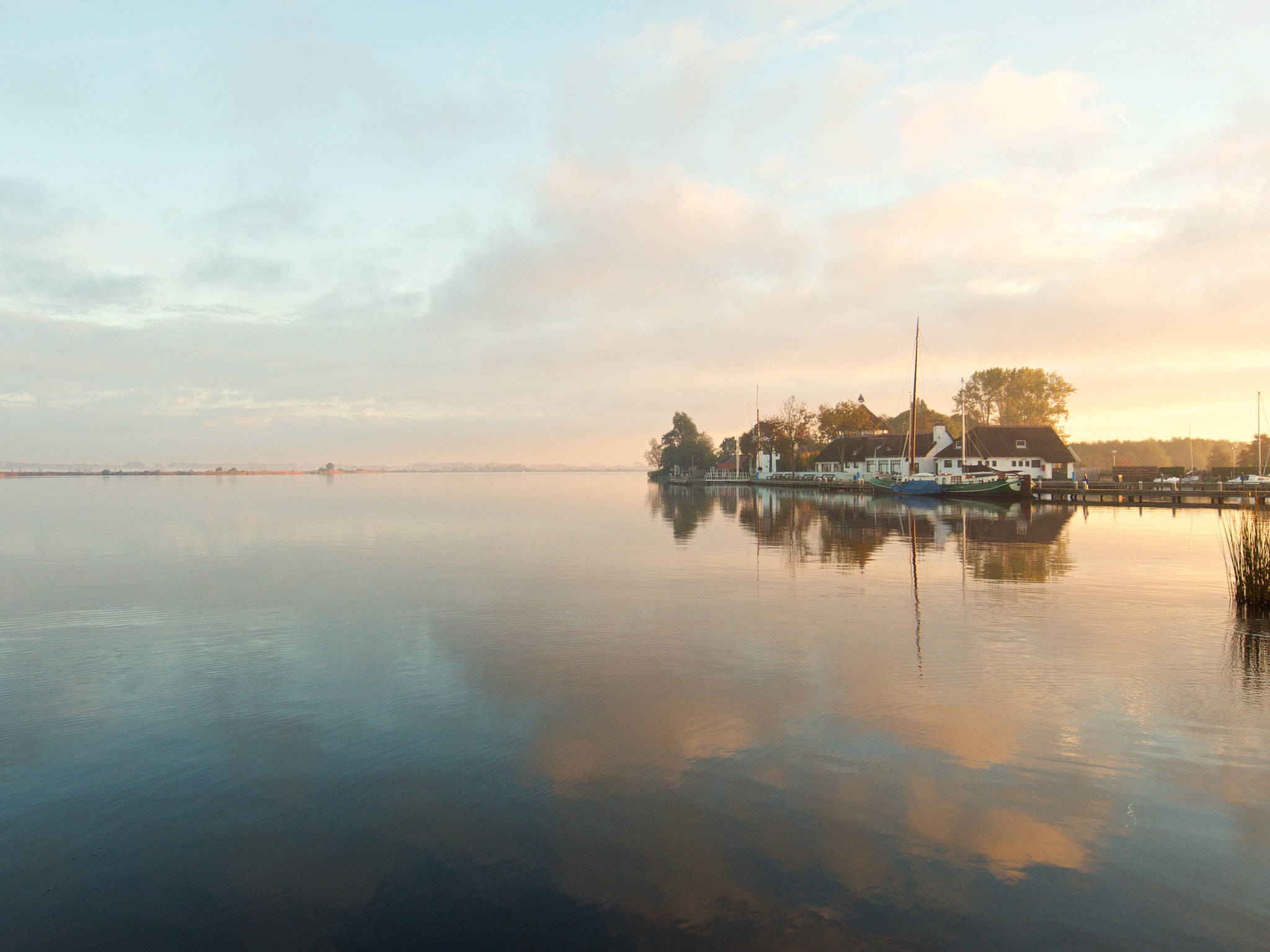 Olympus OM-D E-M1 + OLYMPUS  7-14mm Lens sample photo. Dutch landscape photography