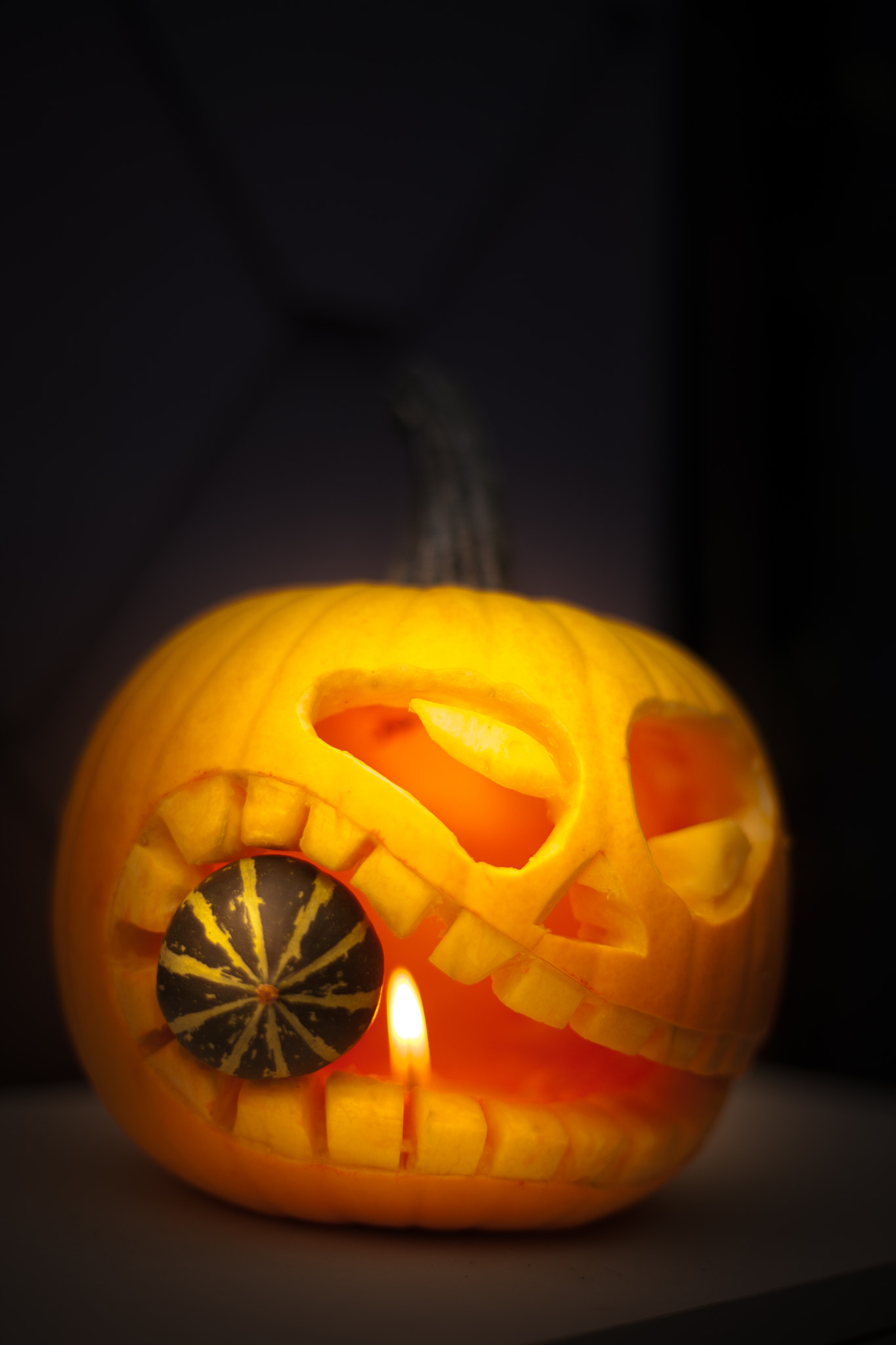 Canon EOS-1Ds Mark III sample photo. Pumpkin-battle photography