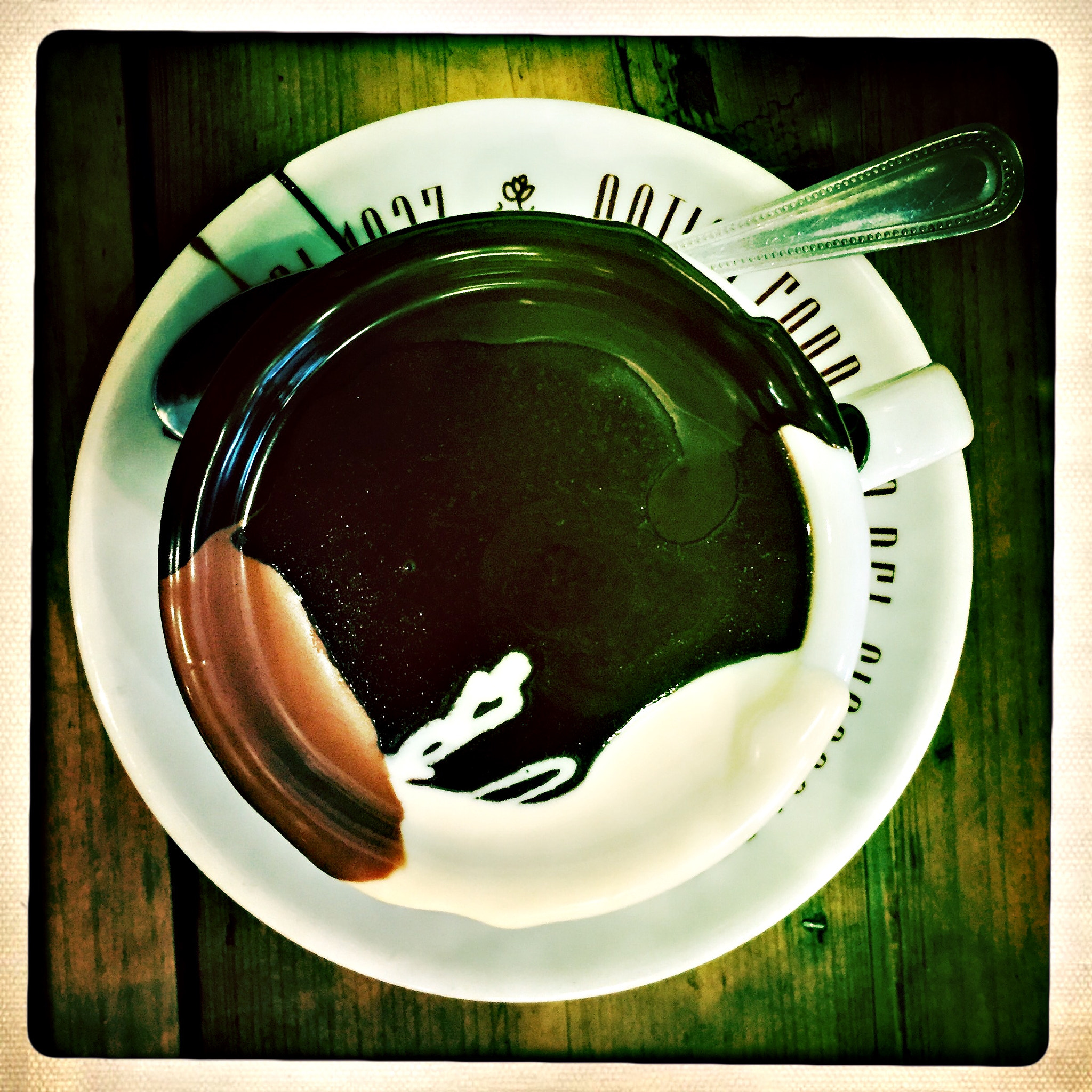 Hipstamatic 322 sample photo. Best warm chocolate i've ever had! photography