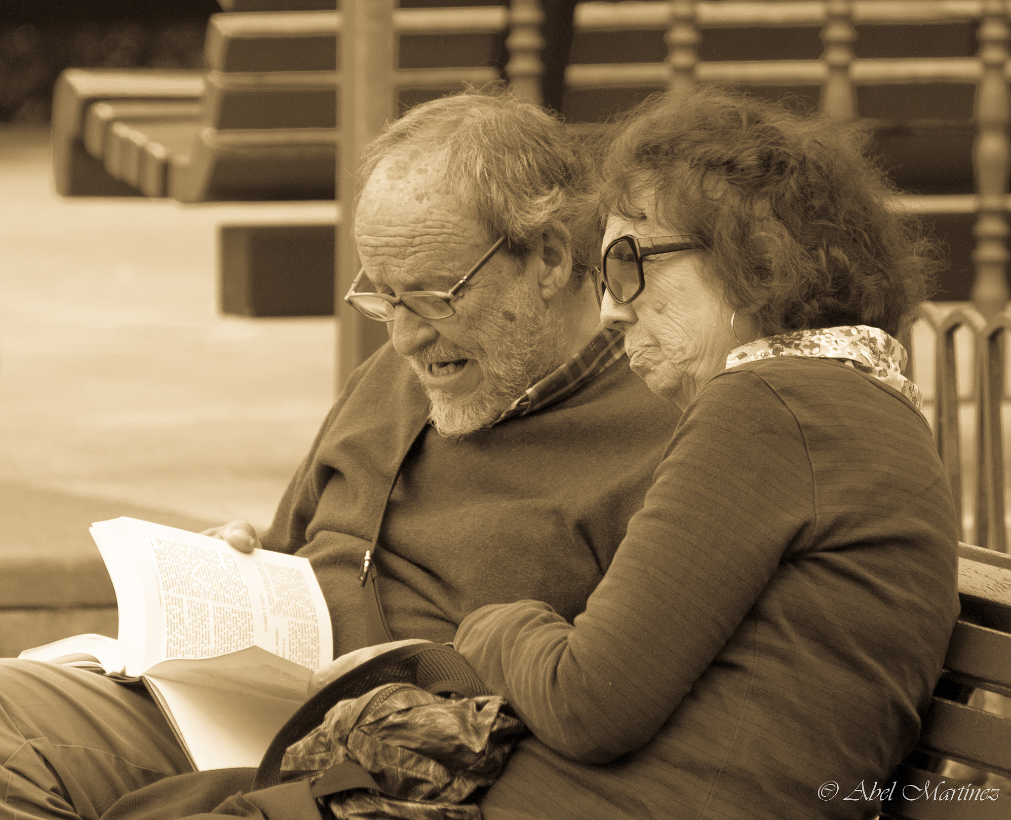 Nikon D70s sample photo. Lectura compartida photography