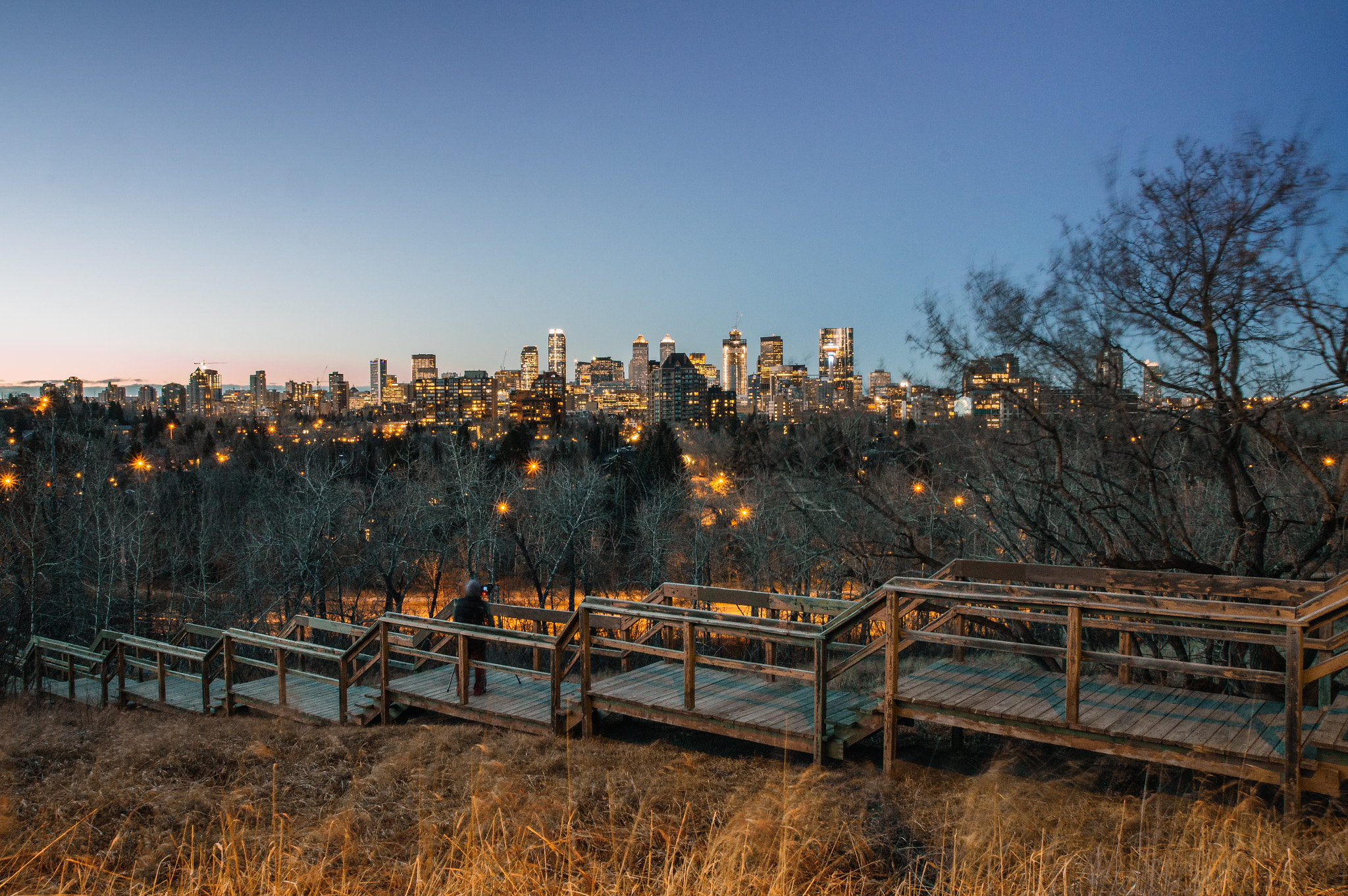 Sony SLT-A57 sample photo. Dusk over the city photography