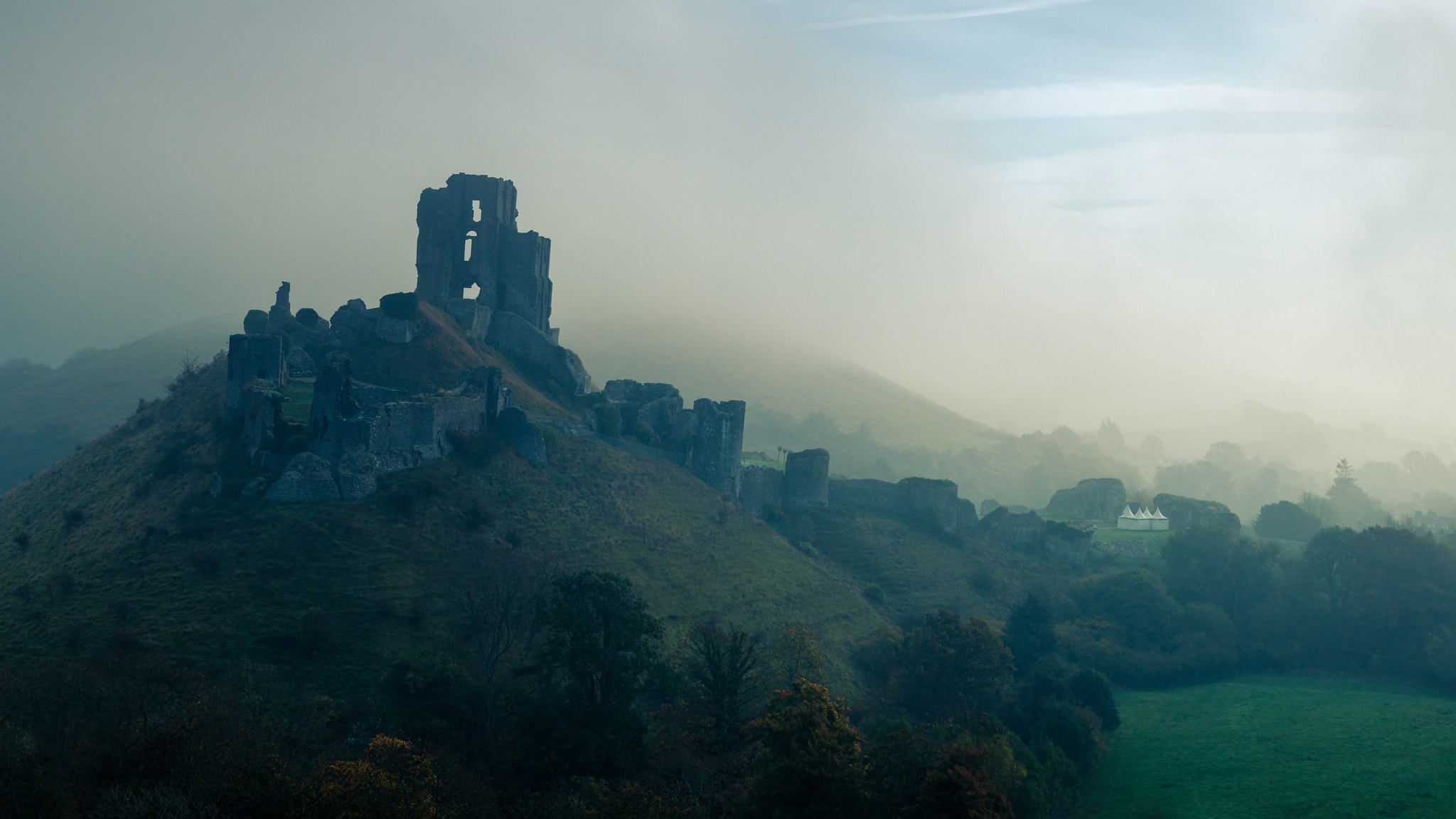Nikon D300 sample photo. Corfe castle photography