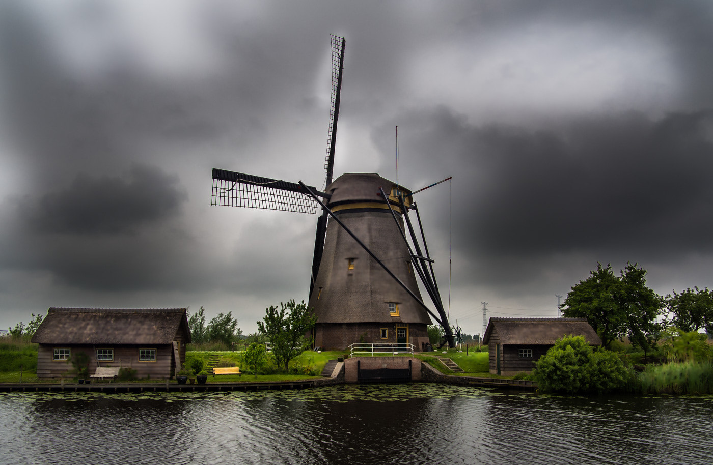 Olympus OM-D E-M5 sample photo. Kinderdjik, netherland photography