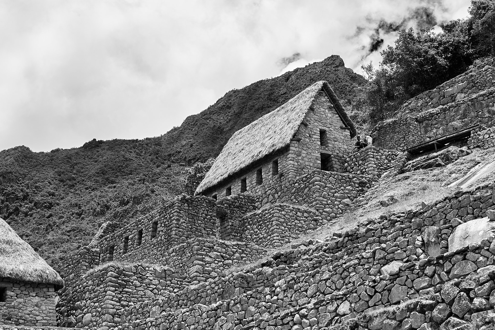 Sony a7 + Sony FE 28-70mm F3.5-5.6 OSS sample photo. As piedras de machu picchu photography