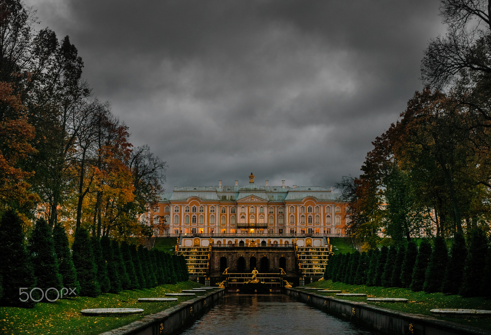 Nikon D3300 + Sigma 18-35mm F1.8 DC HSM Art sample photo. Palace in petergof, leningrad region, russia photography