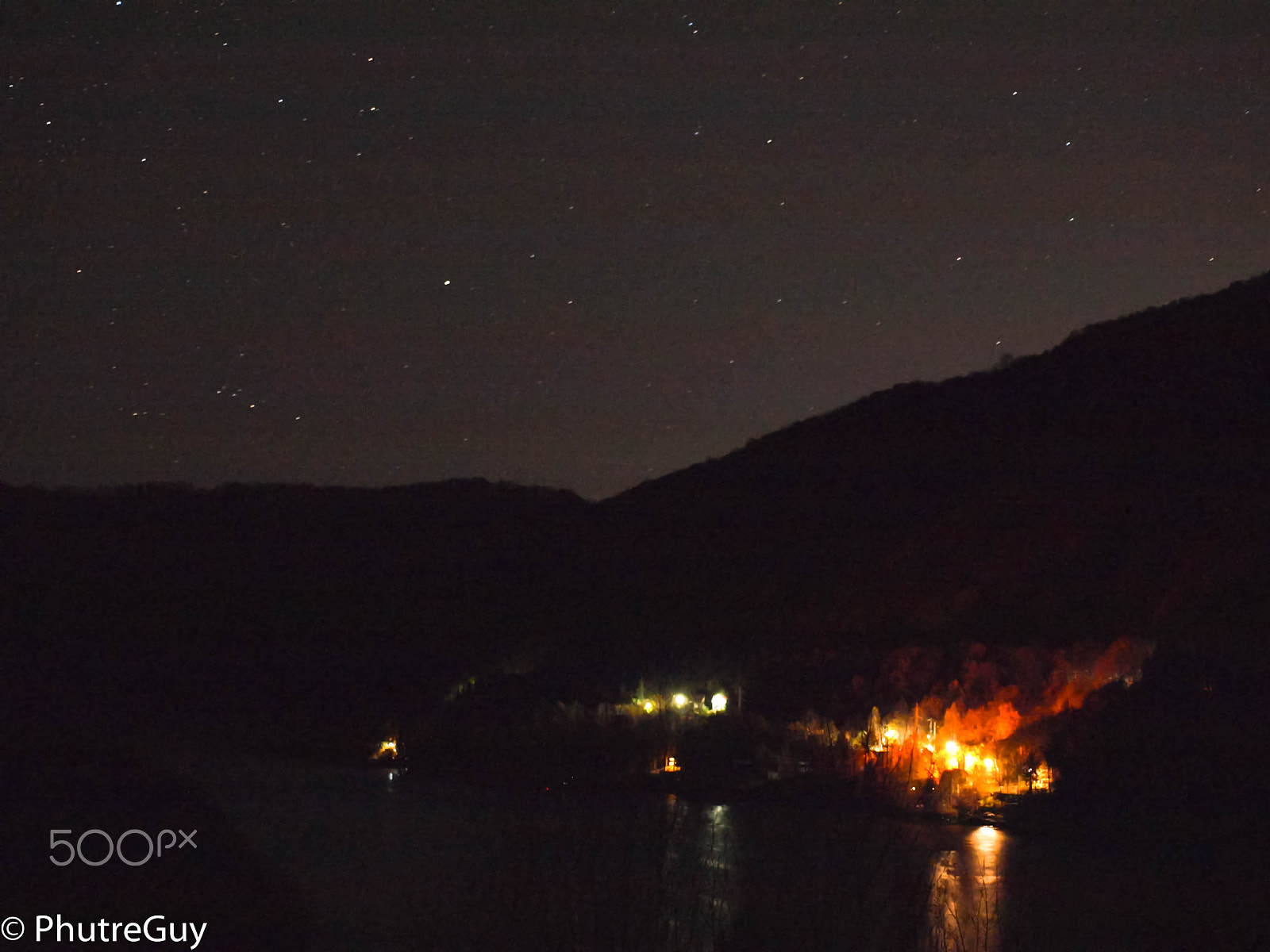 Olympus Zuiko Digital ED 40-150mm F4.0-5.6 sample photo. Autumn night photography