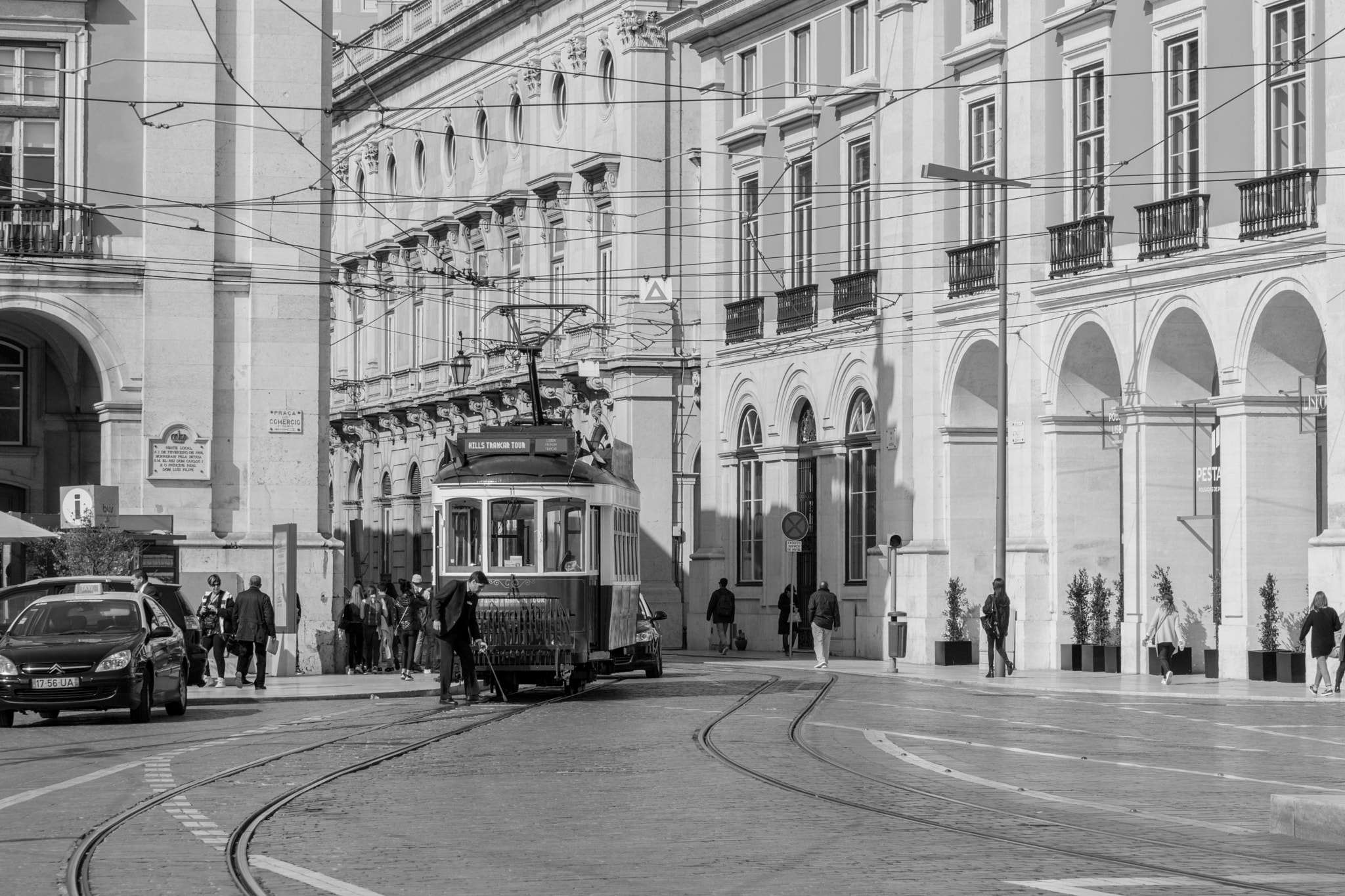 Sigma 24-70mm F2.8 EX DG HSM sample photo. Lisbon tram photography
