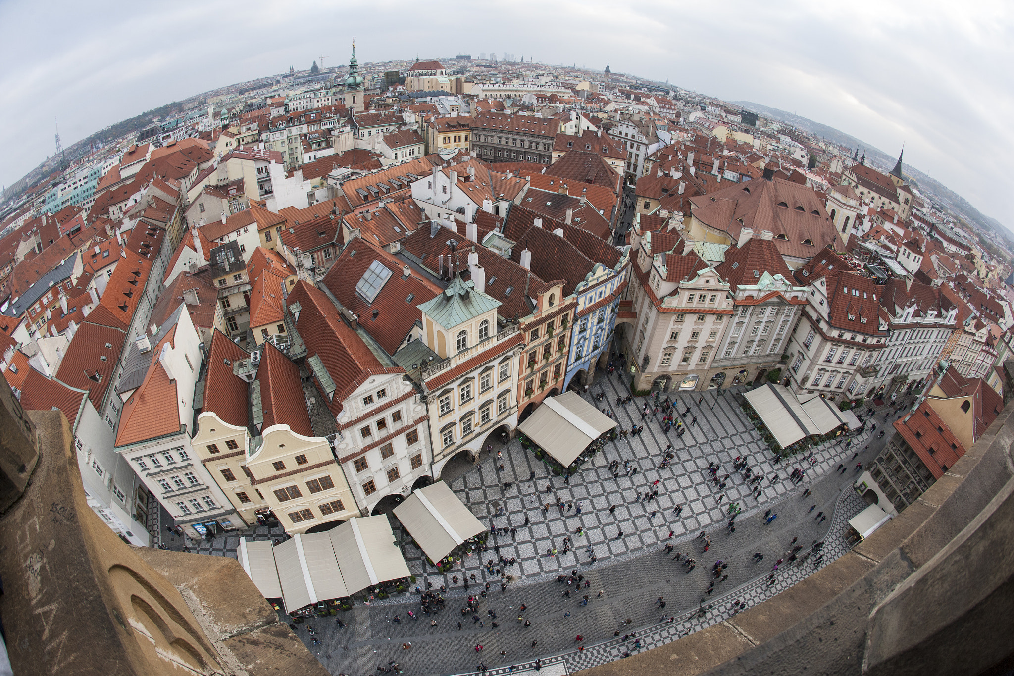 Canon EOS-1Ds Mark II + Canon EF 15mm F2.8 Fisheye sample photo