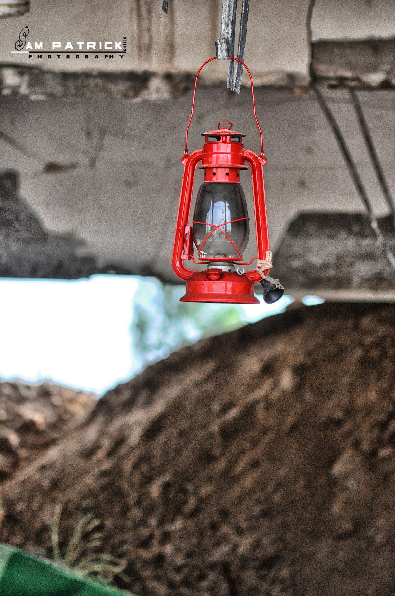 Sigma 70-300mm F4-5.6 APO DG Macro sample photo. Red lantern photography