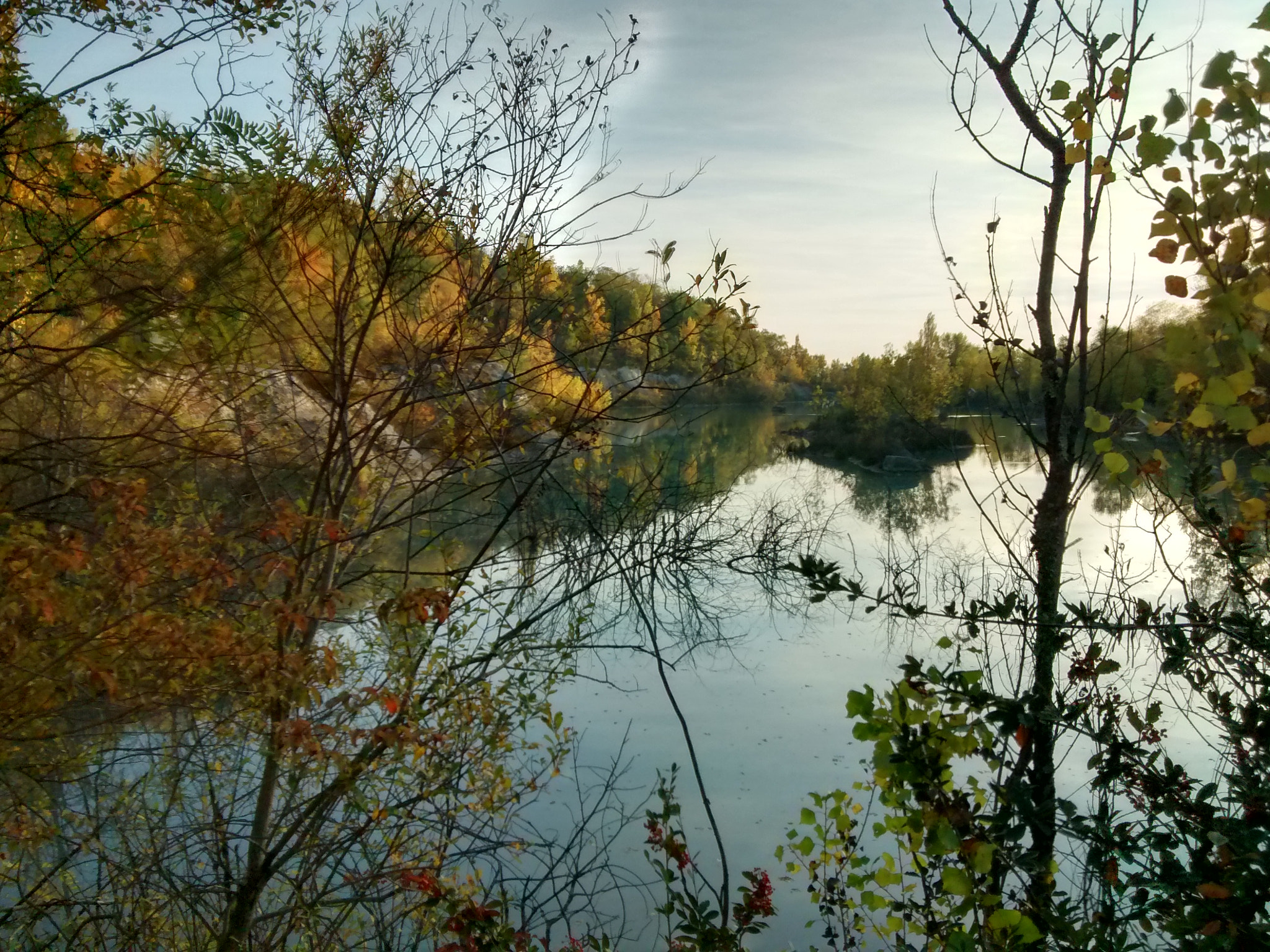 Motorola Moto G with 4G LTE (1st Gen) sample photo. Parc de l'ermitage au coucher photography
