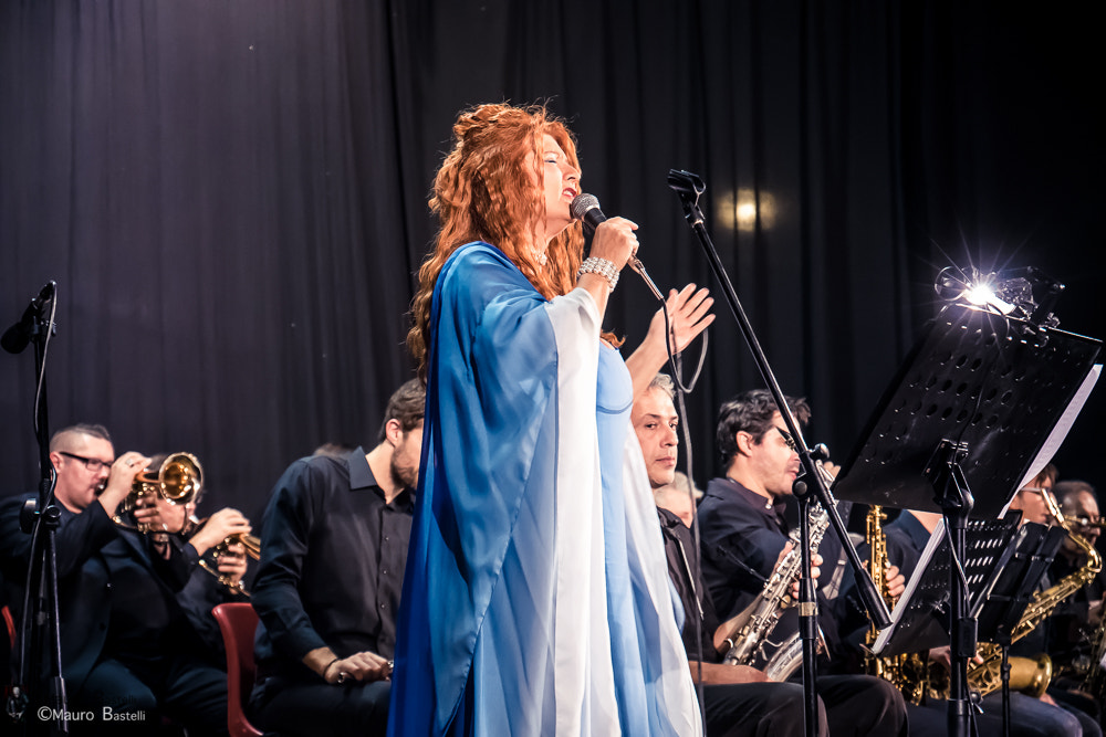 Samsung NX 16-50mm F2.0-2.8 S ED OIS sample photo. Born to swing jazz orchestra photography