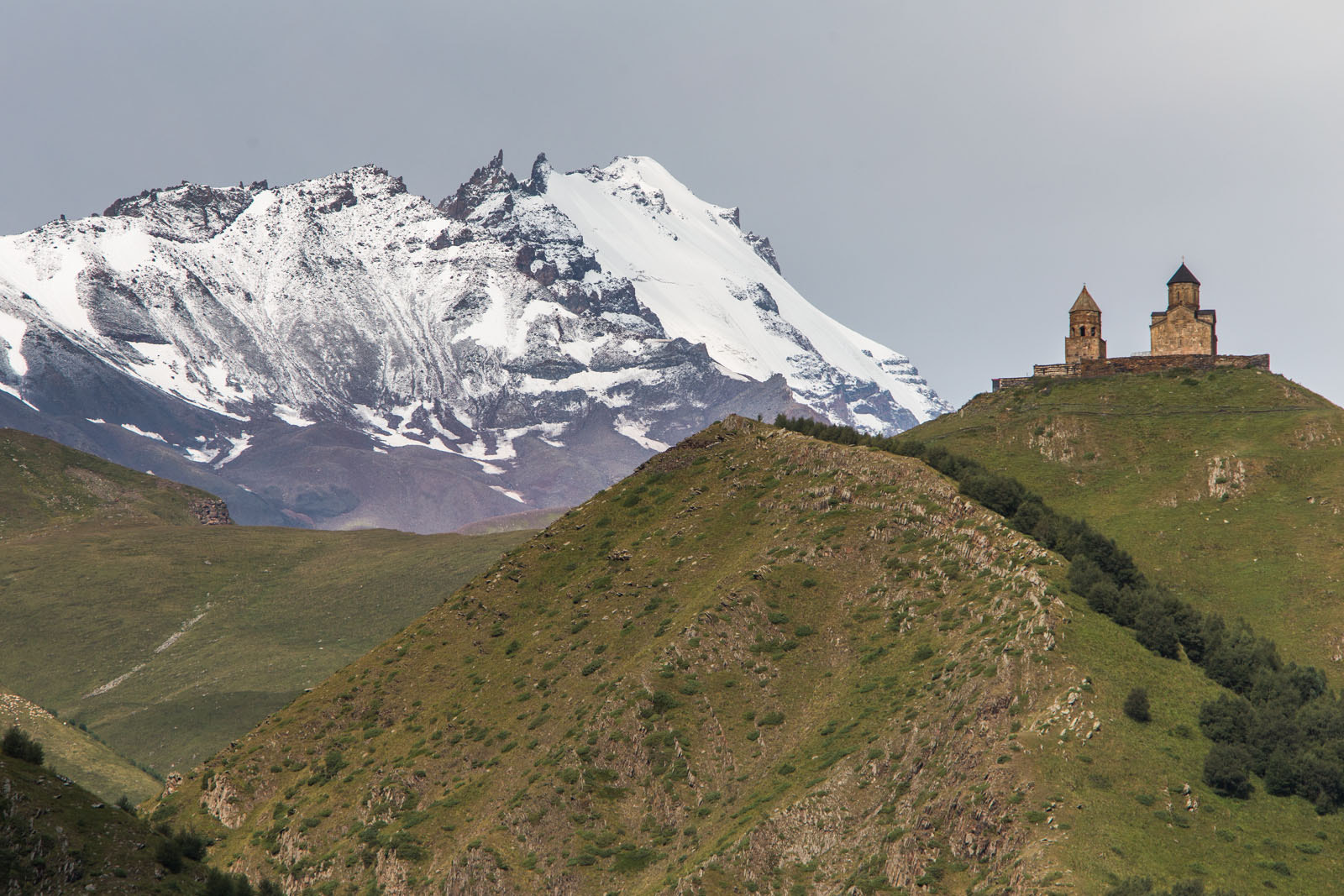 Canon EOS 6D + Canon EF 70-200mm F2.8L IS USM sample photo. Gergeti trinity church photography