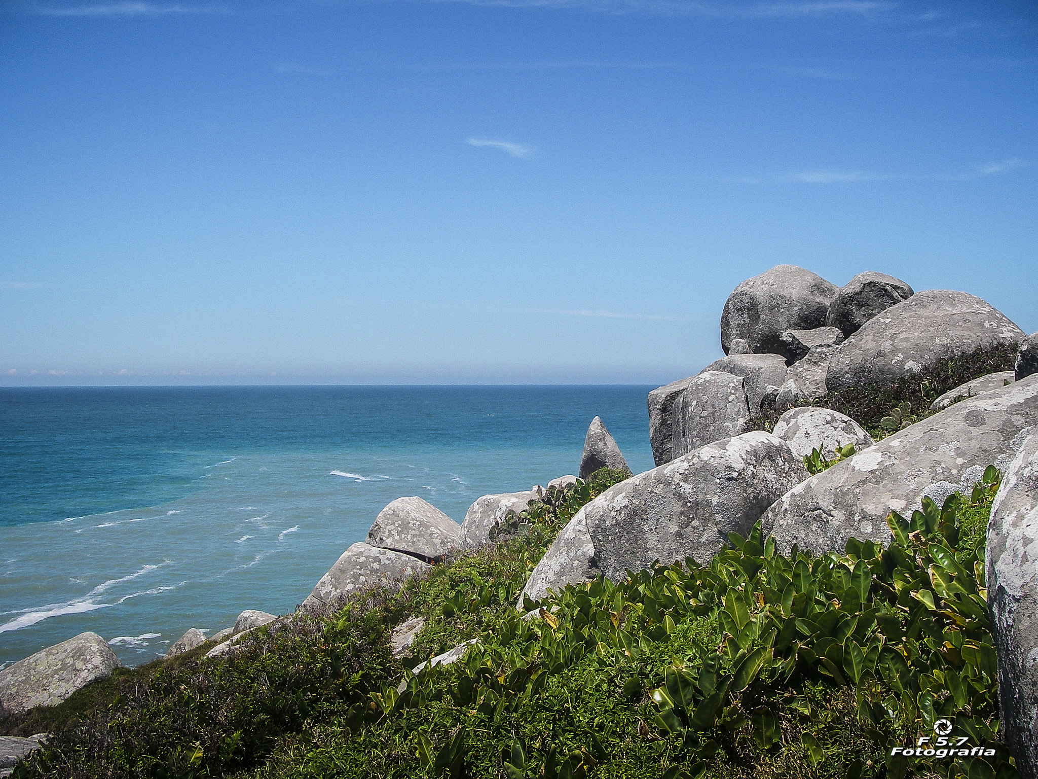 Pentax OPTIO W10 sample photo. Tanto mar... photography