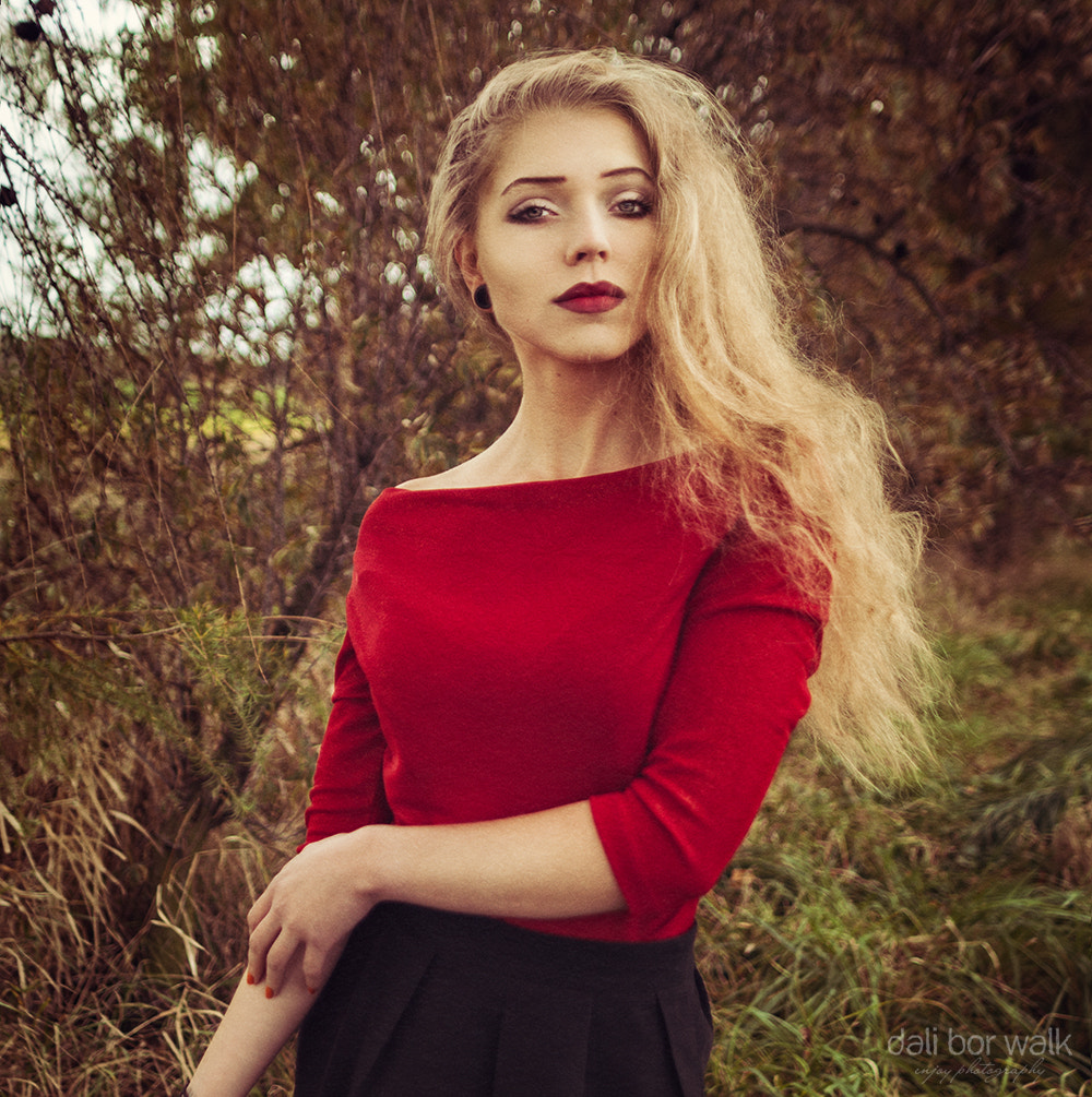 Canon EOS 5D Mark II + Sigma 24mm f/1.8 DG Macro EX sample photo. Lady in red photography