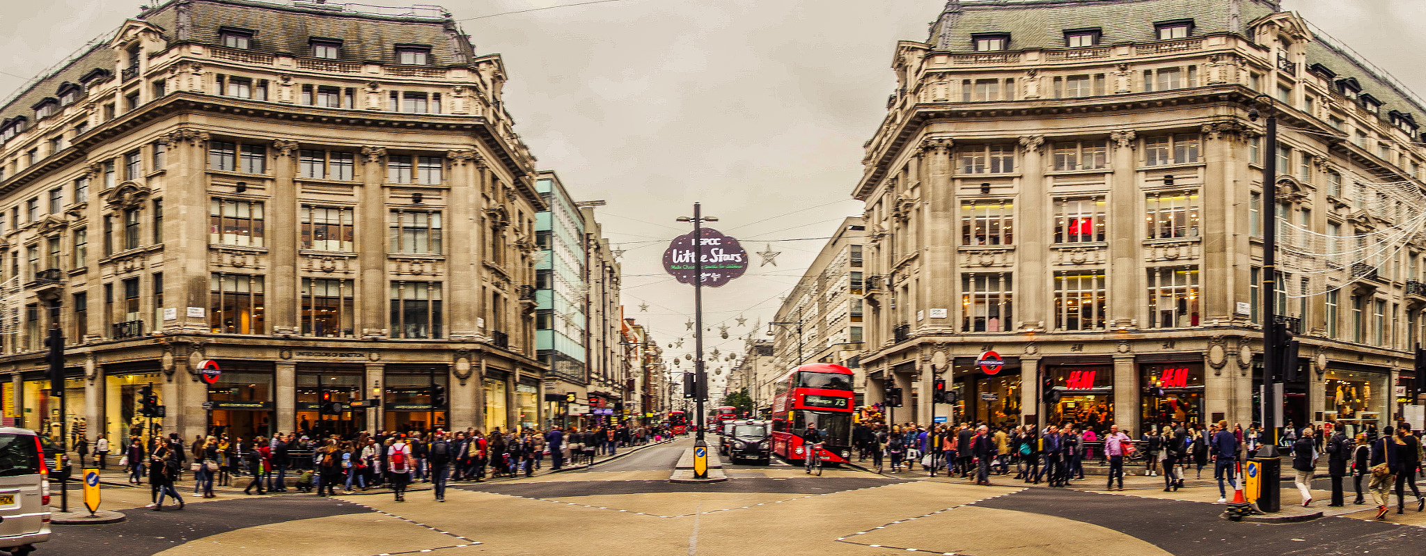 Sony SLT-A65 (SLT-A65V) sample photo. Oxford circus photography