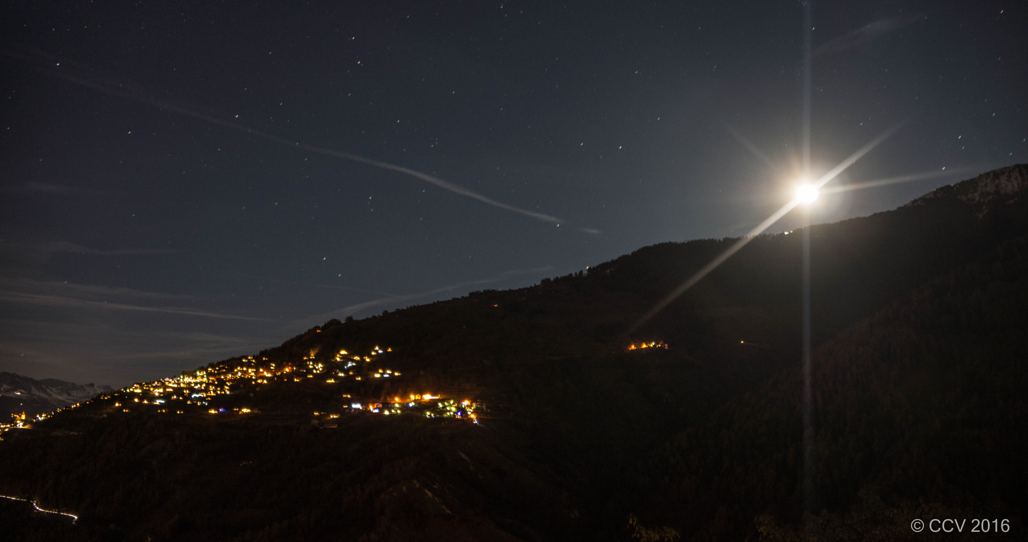 Sony DT 18-135mm F3.5-5.6 SAM sample photo. Pleine lune alpine photography