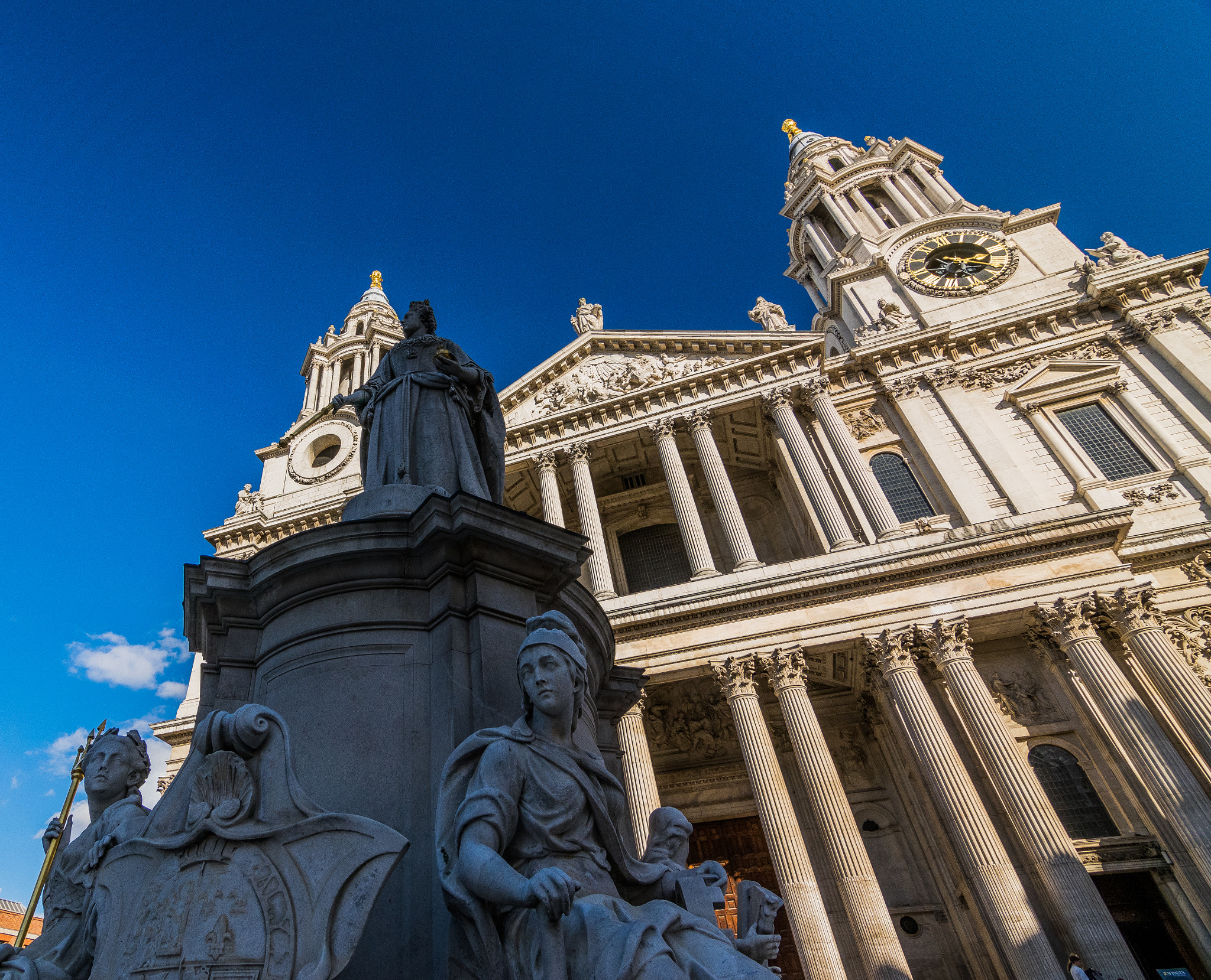 Nikon D3300 + Tokina AT-X Pro 11-16mm F2.8 DX II sample photo. St paul's cathedral photography