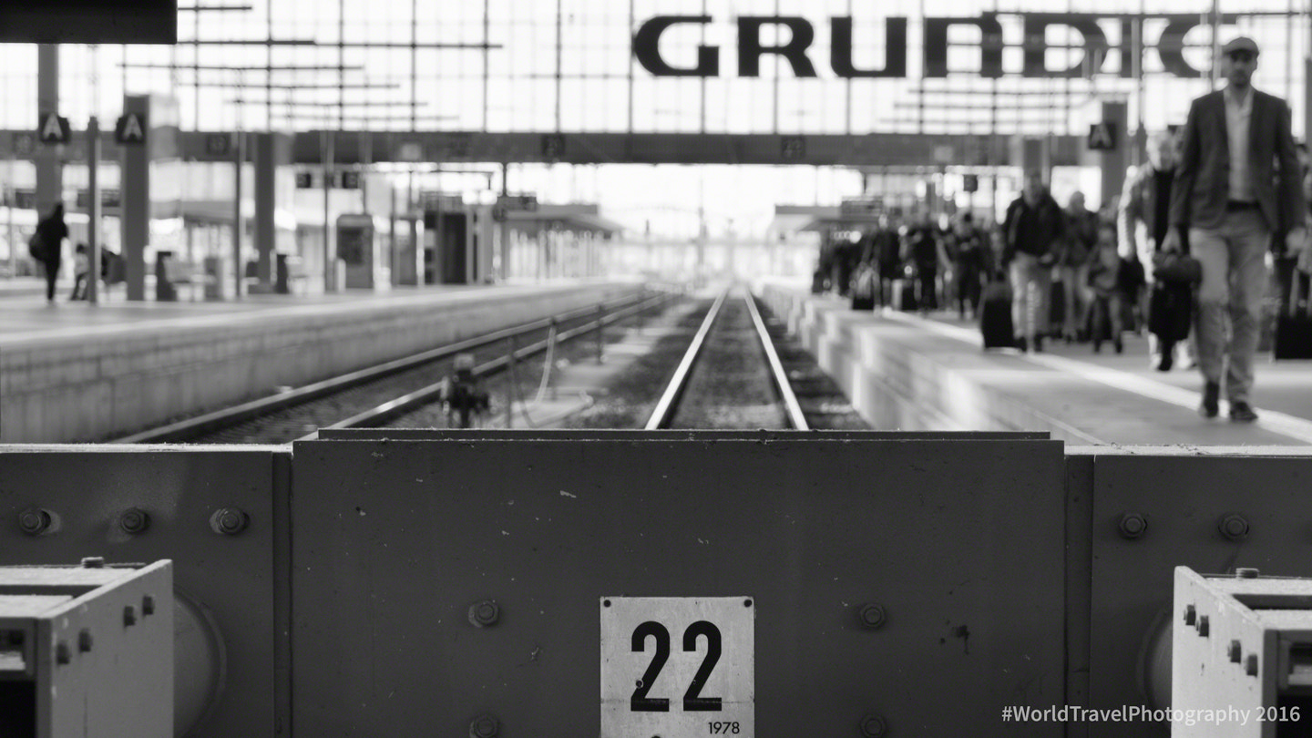 Sigma 17-70mm F2.8-4 DC Macro HSM sample photo. Track 22 photography