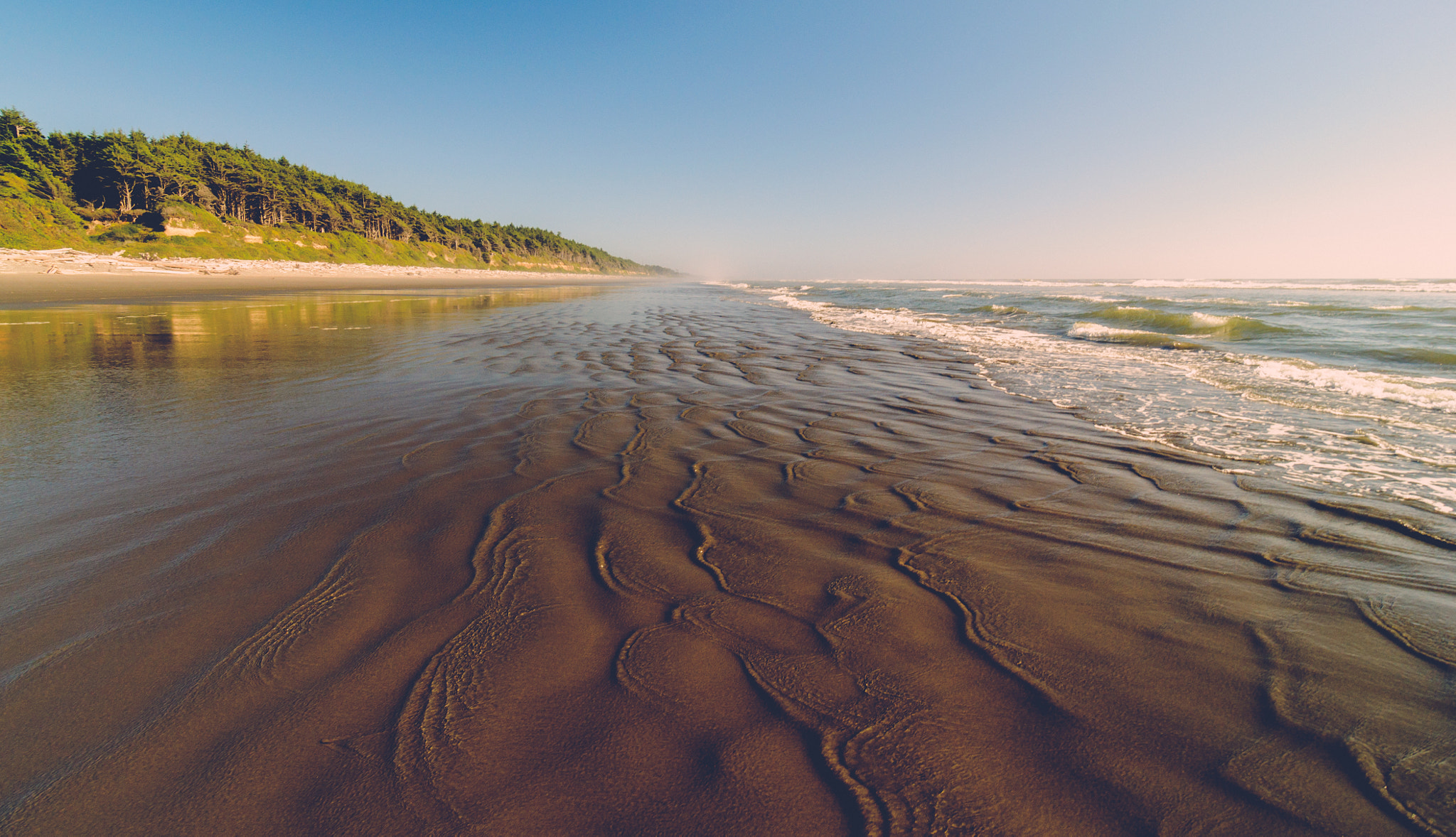Tokina AT-X Pro 11-16mm F2.8 DX sample photo. Pacific evening photography