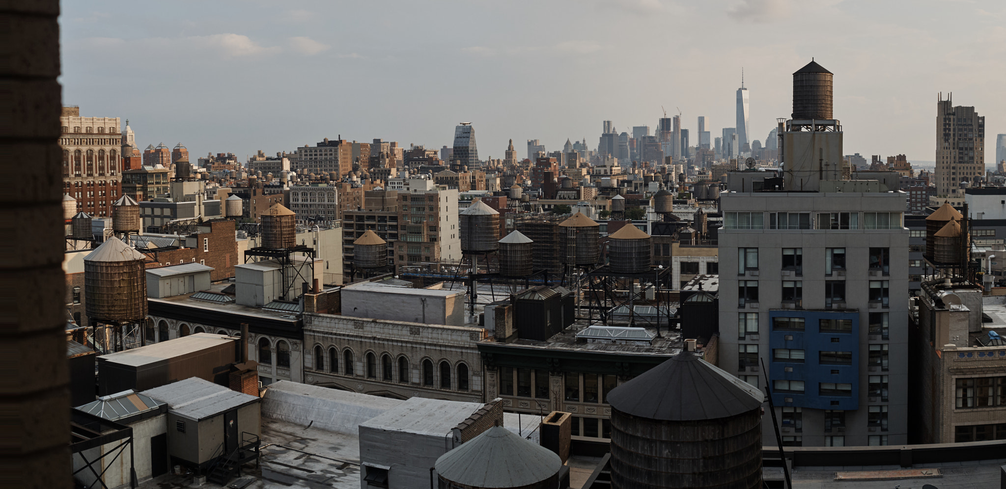 Olympus OM-D E-M1 + Olympus M.Zuiko Digital 17mm F1.8 sample photo. Midtown water towers photography