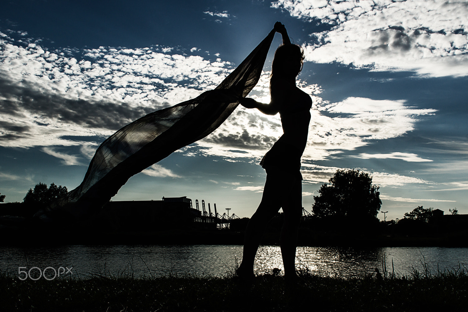 Minolta AF 28-80mm F3.5-5.6 II sample photo. Wolken photography