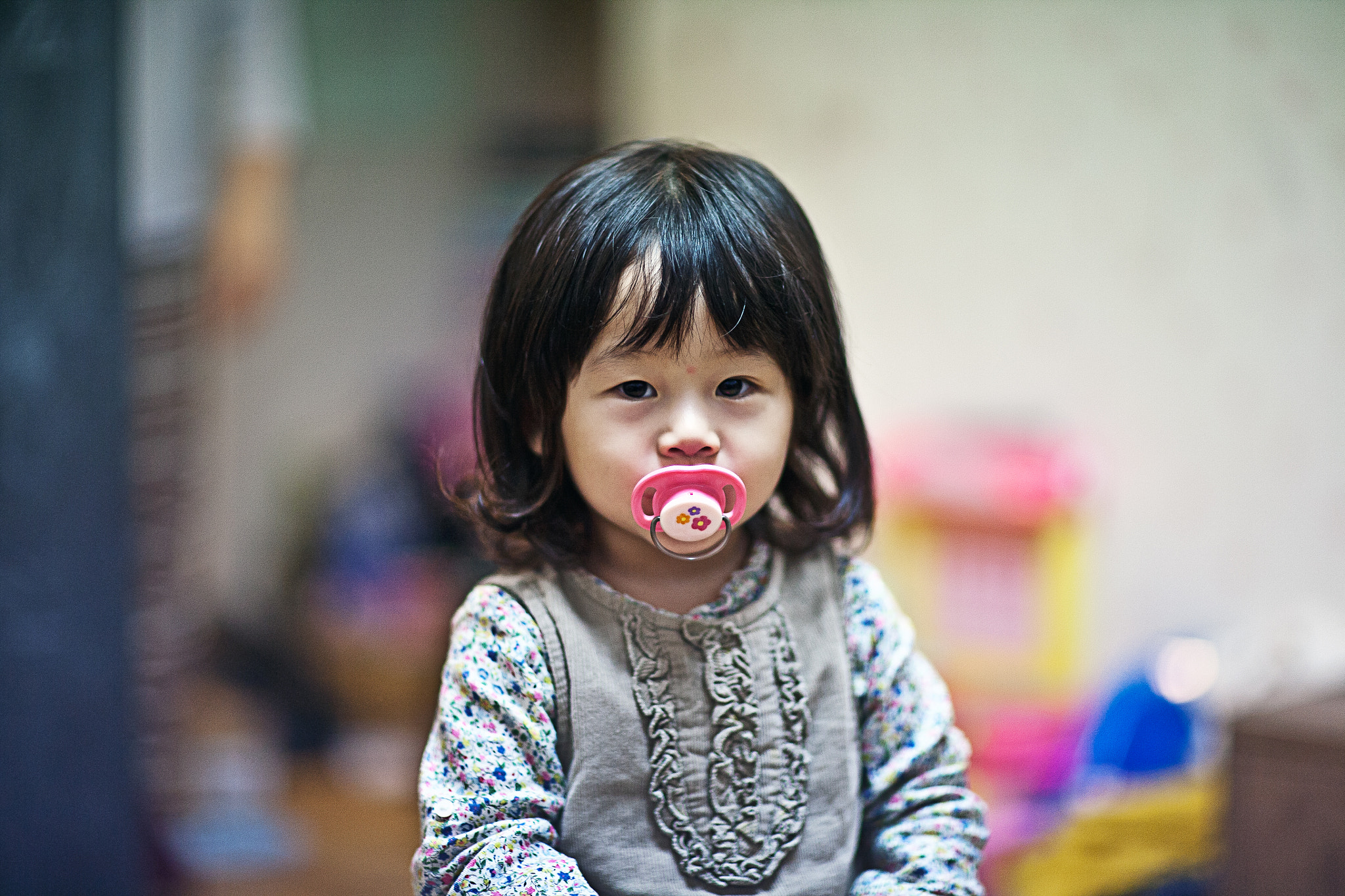 Canon EOS 5D + Canon EF 85mm F1.2 sample photo. Everyday of children. photography