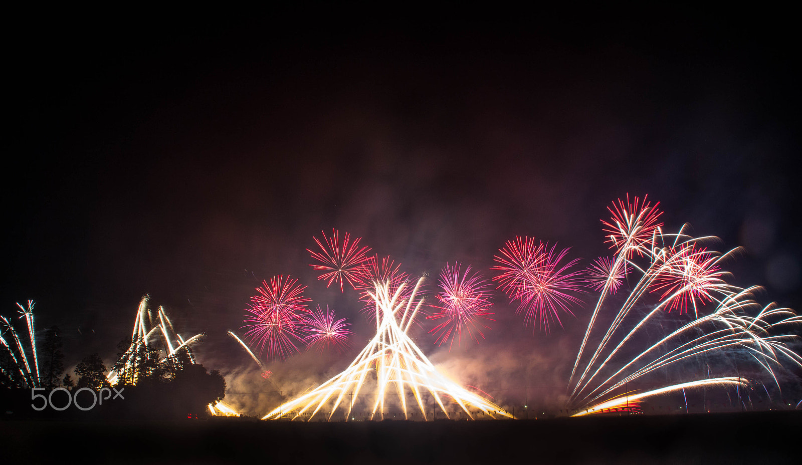 Canon EOS 600D (Rebel EOS T3i / EOS Kiss X5) sample photo. Firework narita 2016 photography