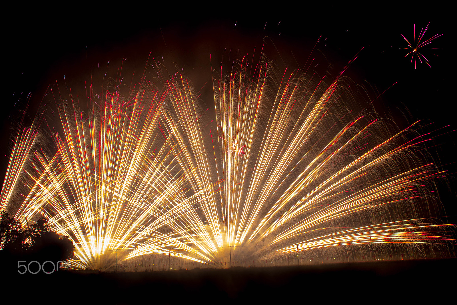 Canon EOS 600D (Rebel EOS T3i / EOS Kiss X5) sample photo. Firework narita 2016 photography