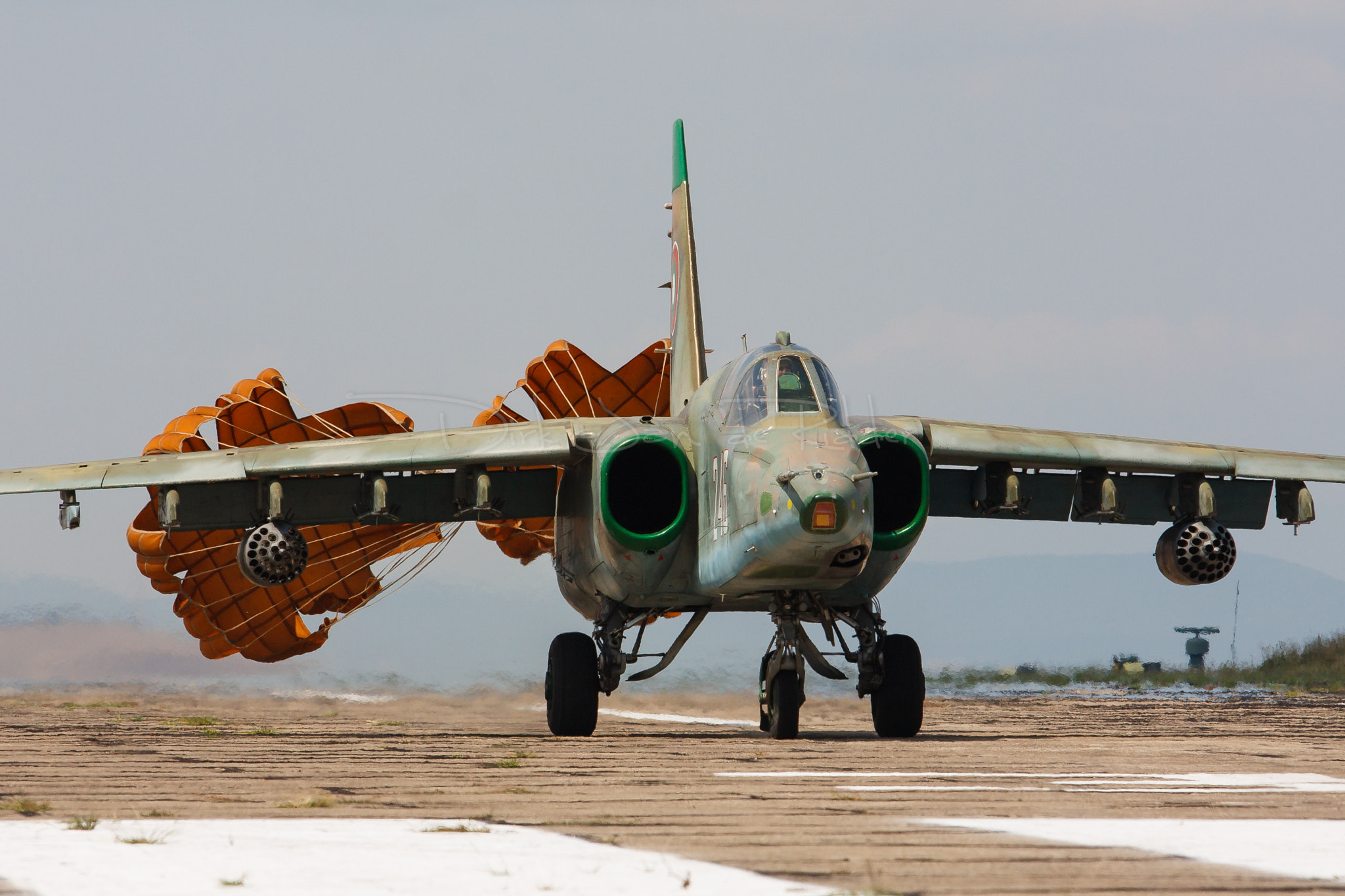 Canon EOS 40D sample photo. Bulgarian air force su-25k frogfoot 246 photography