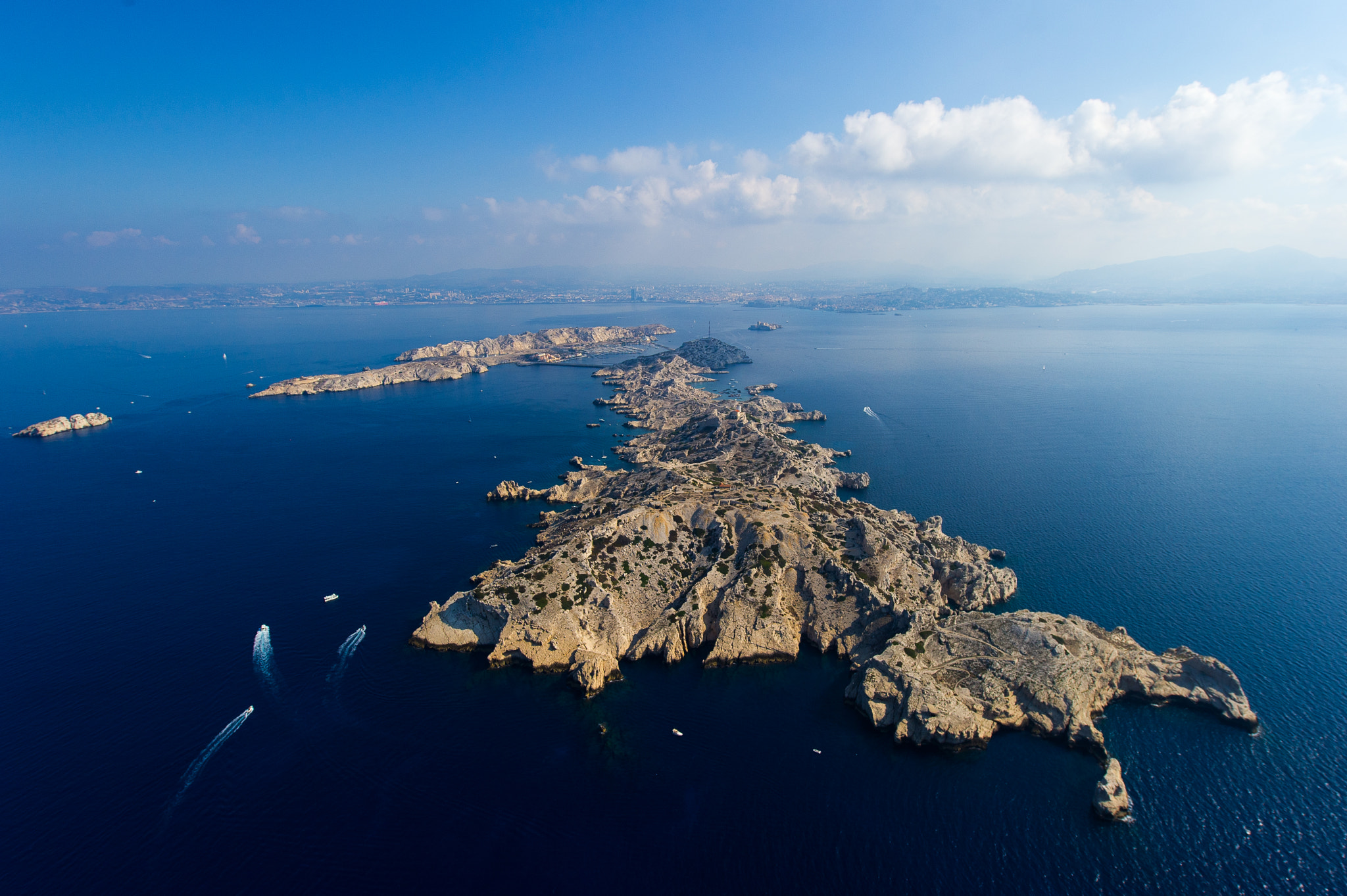 Nikon D3S sample photo. Marseille, vu du ciel photography