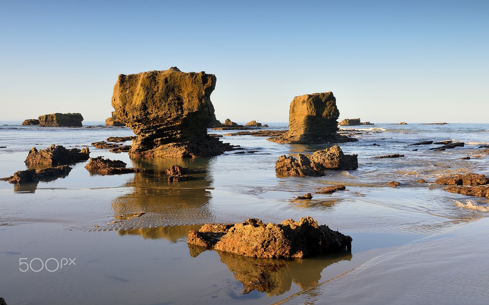 Nikon Df sample photo. Black reef at low tide photography