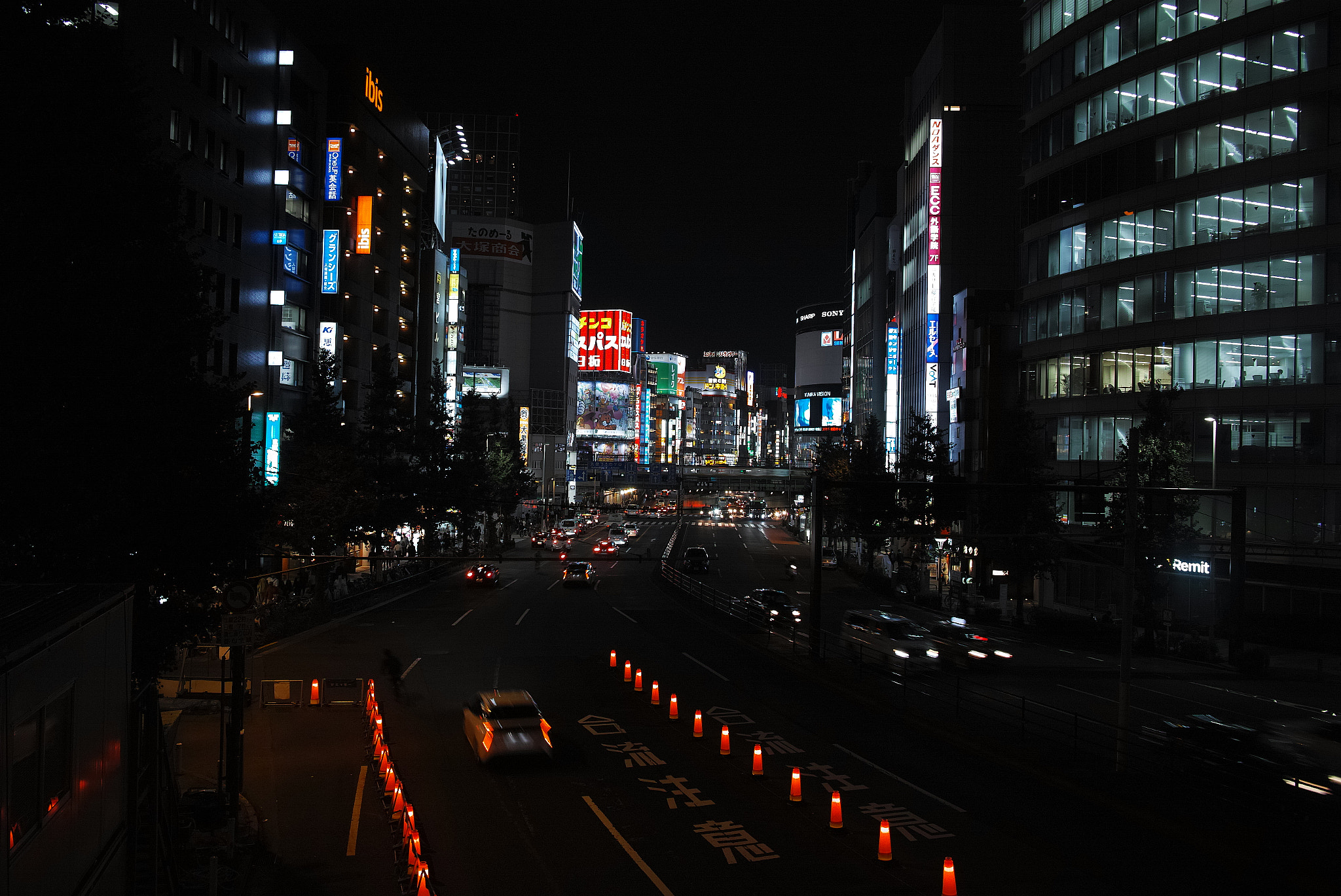 Sigma dp1 Quattro sample photo. Night in tokyo photography