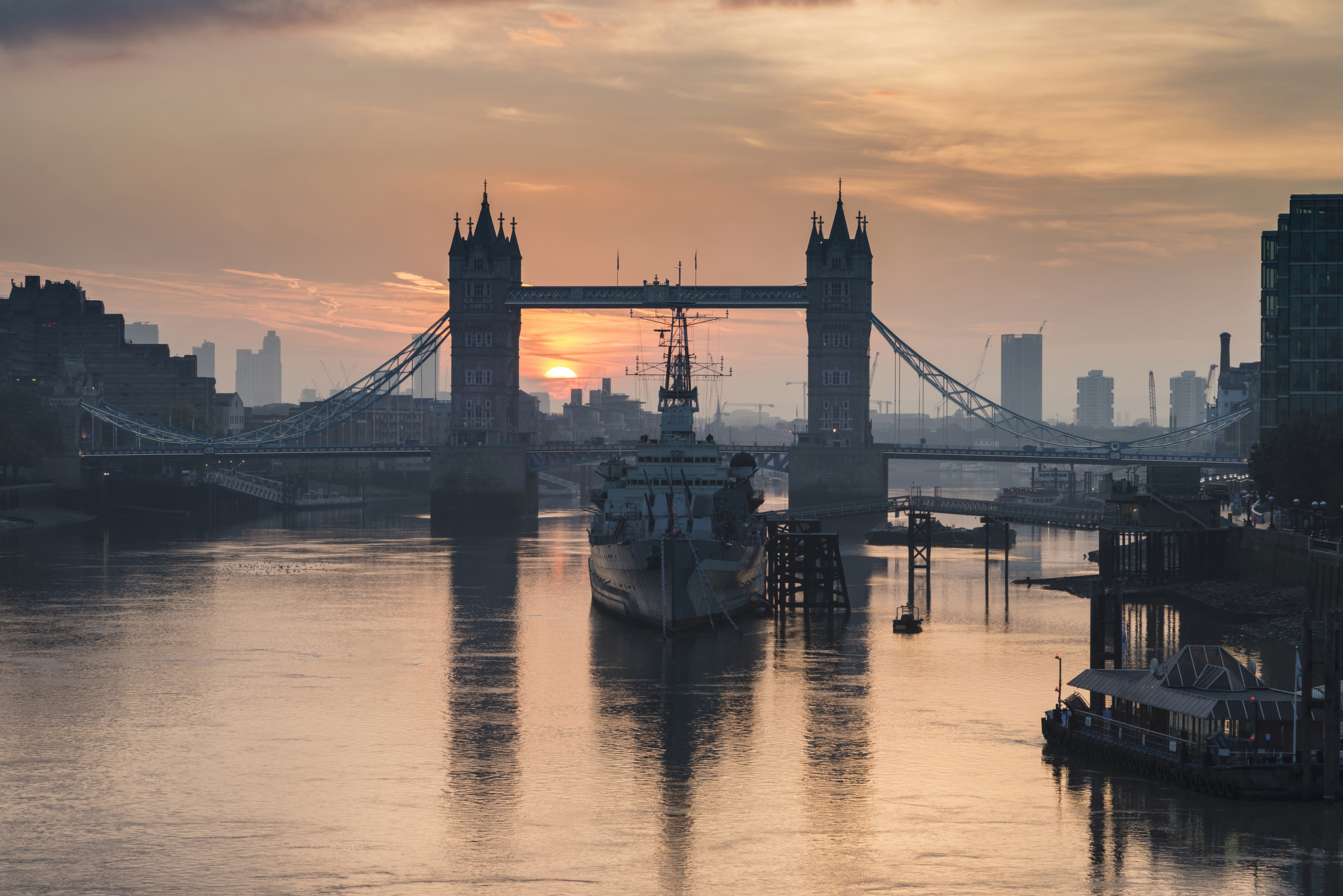 Nikon D800 + Sigma 105mm F2.8 EX DG Macro sample photo. Golden autumn sunrise over tower bridge in london. photography