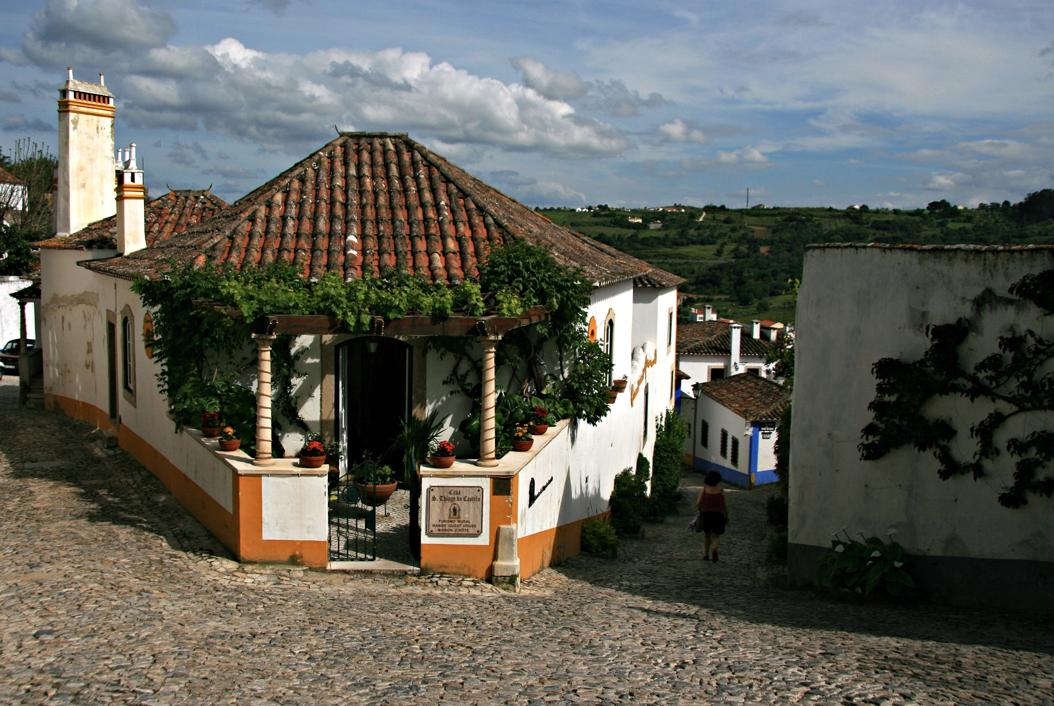 Canon EF-S 17-85mm F4-5.6 IS USM sample photo. Óbidos (portugal) photography