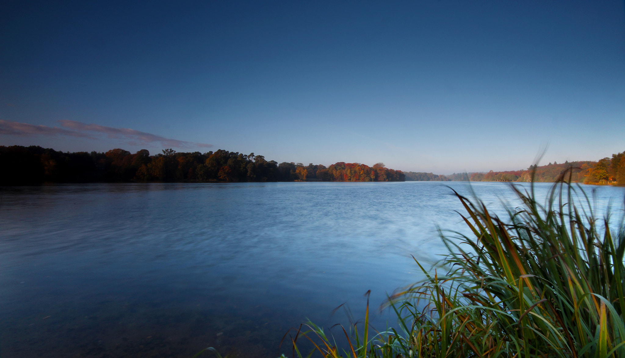 Canon EOS 1300D (EOS Rebel T6 / EOS Kiss X80) + Sigma 10-20mm F4-5.6 EX DC HSM sample photo. Virginia water05 photography