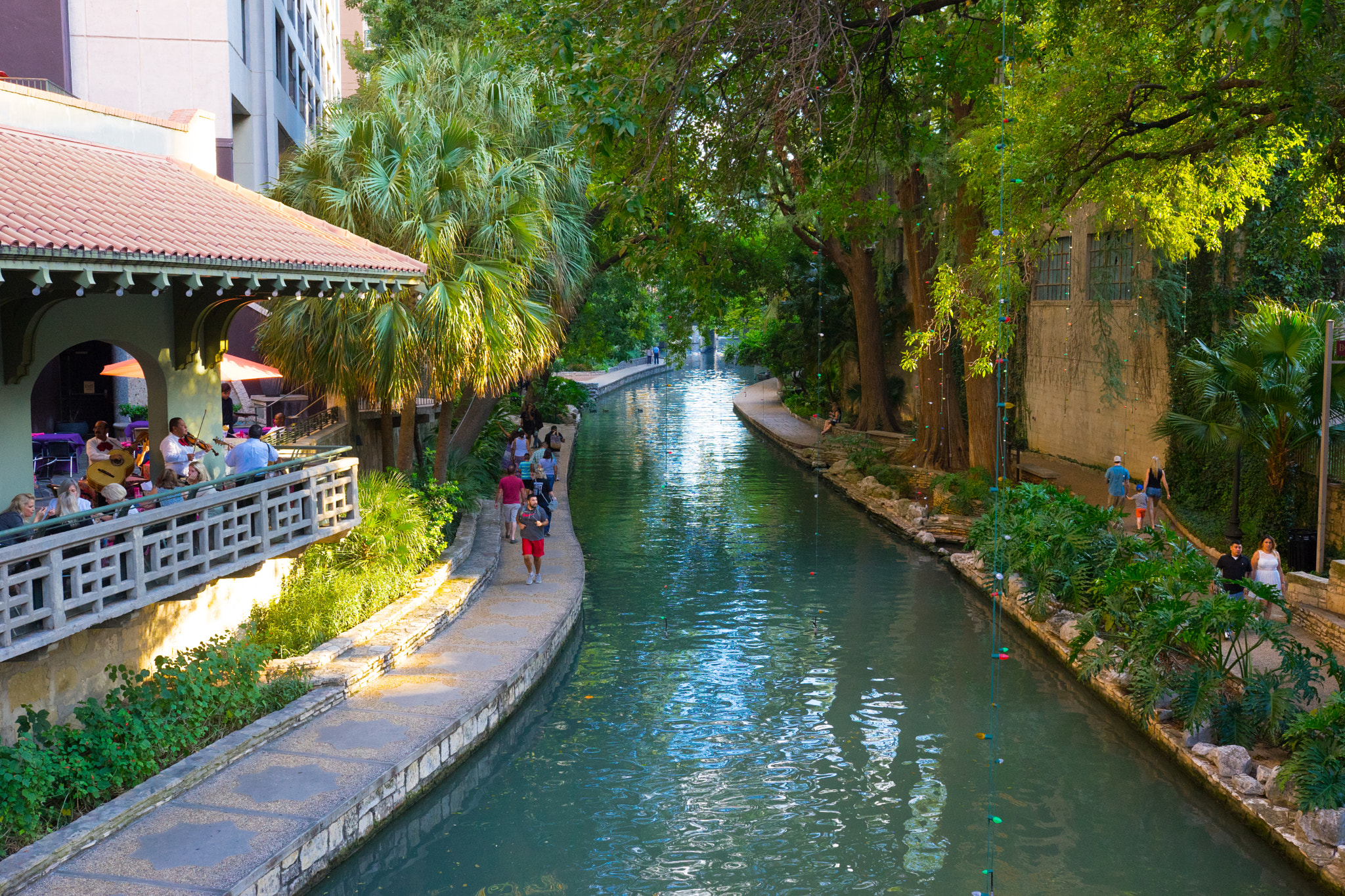 E 35mm F1.4 sample photo. Riverwalk, san antonio, texas photography