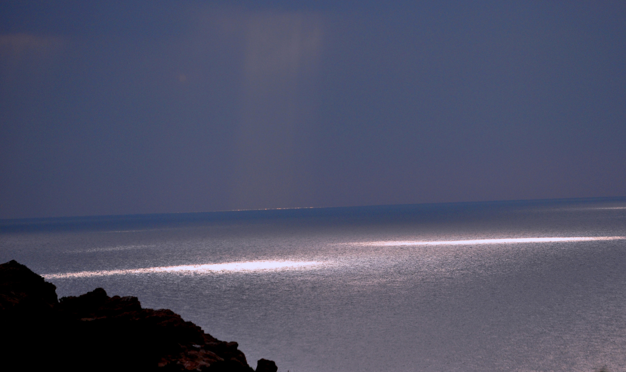 Nikon D5000 sample photo. Cel trencat 1 photography