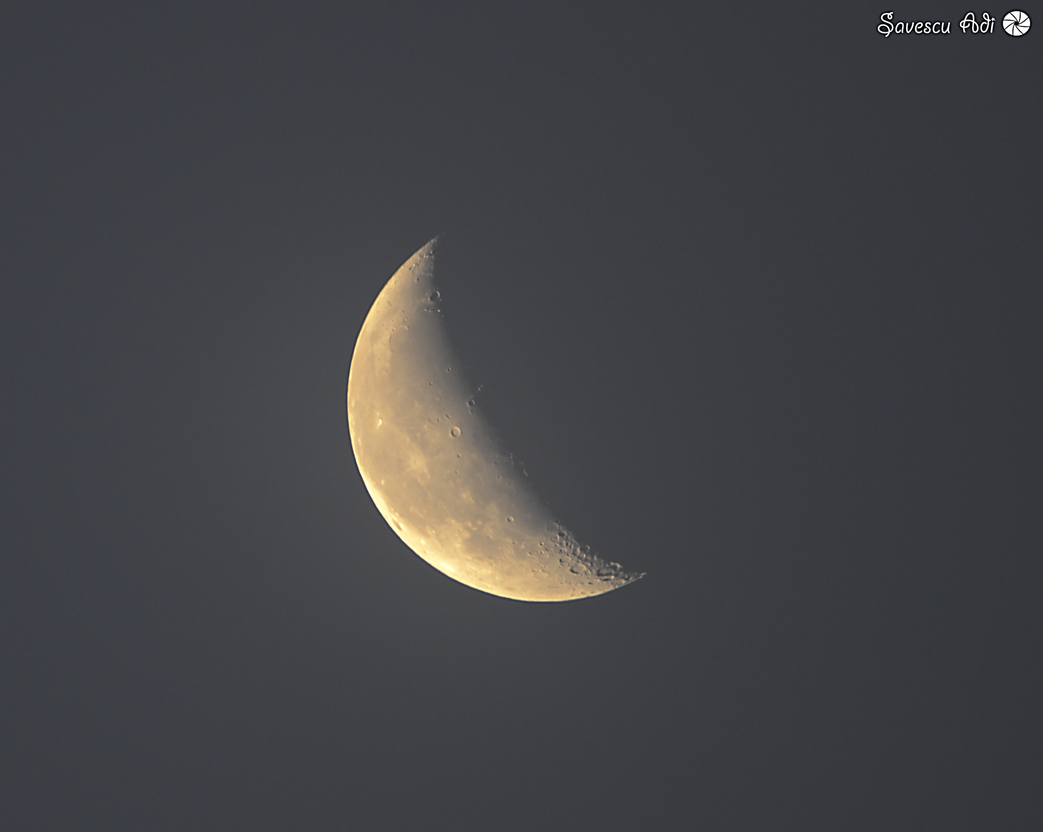 Sigma 150-600mm F5-6.3 DG OS HSM | C sample photo. Simply the moon photography