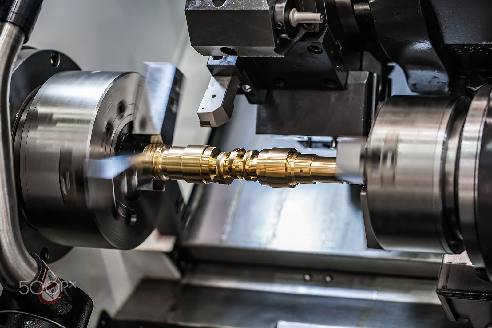 Sony a7R II + Canon EF 100mm F2.8L Macro IS USM sample photo. Metalworking cnc milling lathe machine. photography