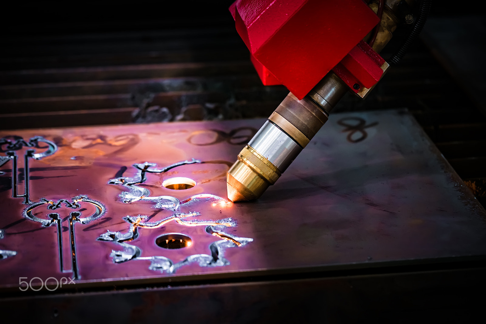 Canon EF 100mm F2.8L Macro IS USM sample photo. Cnc laser plasma cutting of metal, modern industrial technology. photography