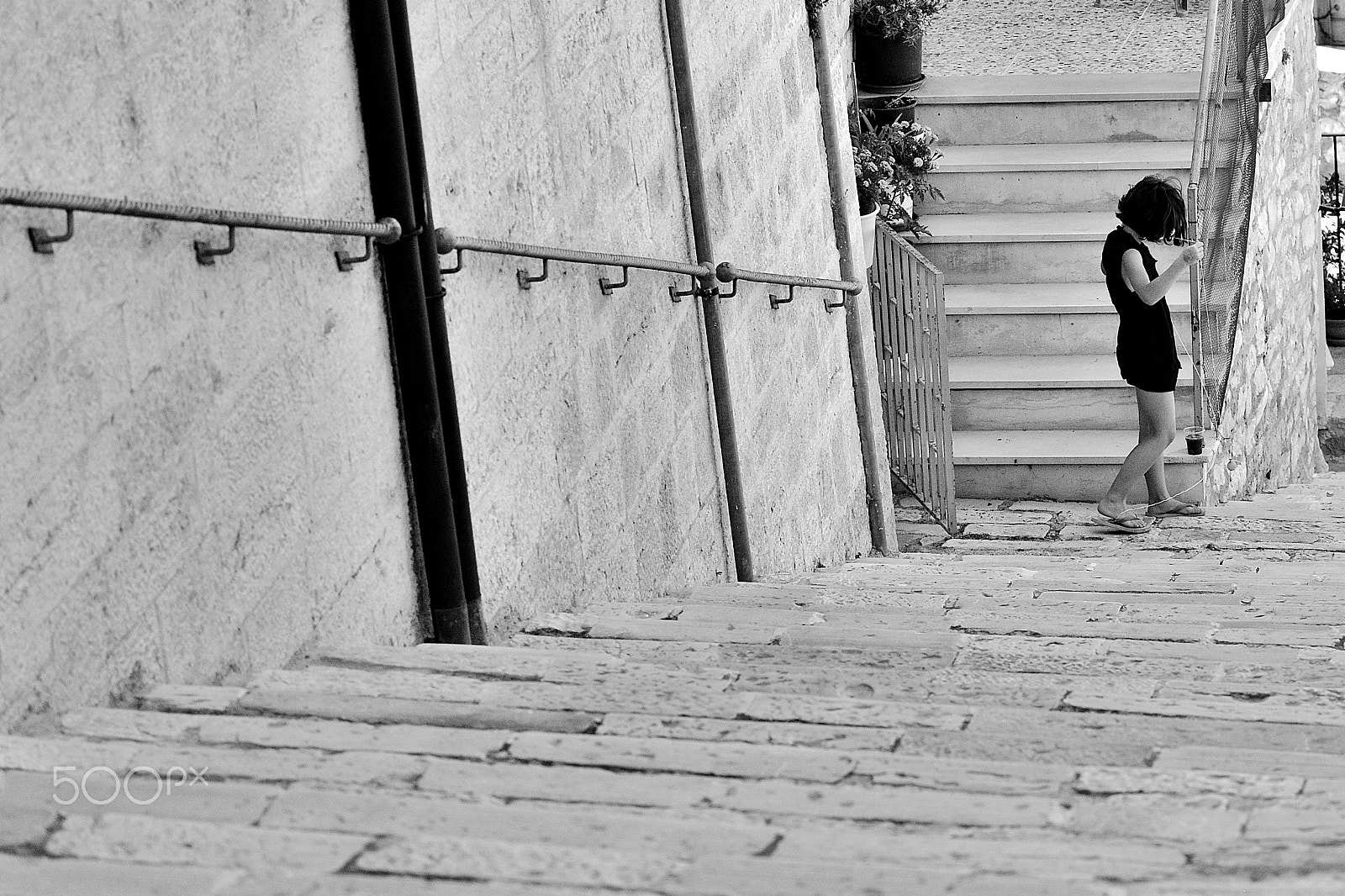 Nikon AF-S Nikkor 70-200mm F4G ED VR sample photo. Stairs photography