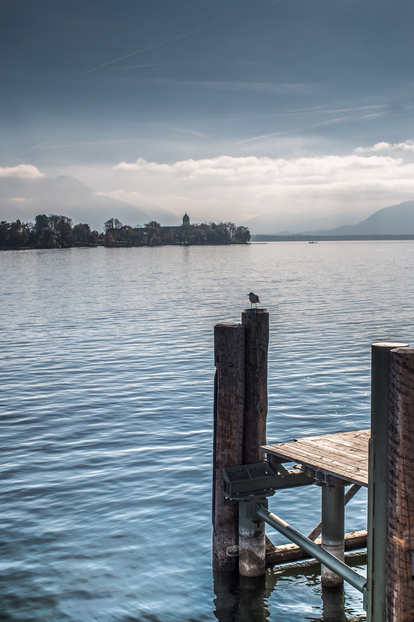 Canon EOS 70D + Canon EF 35mm F1.4L USM sample photo. Lakeshore afternoon v photography